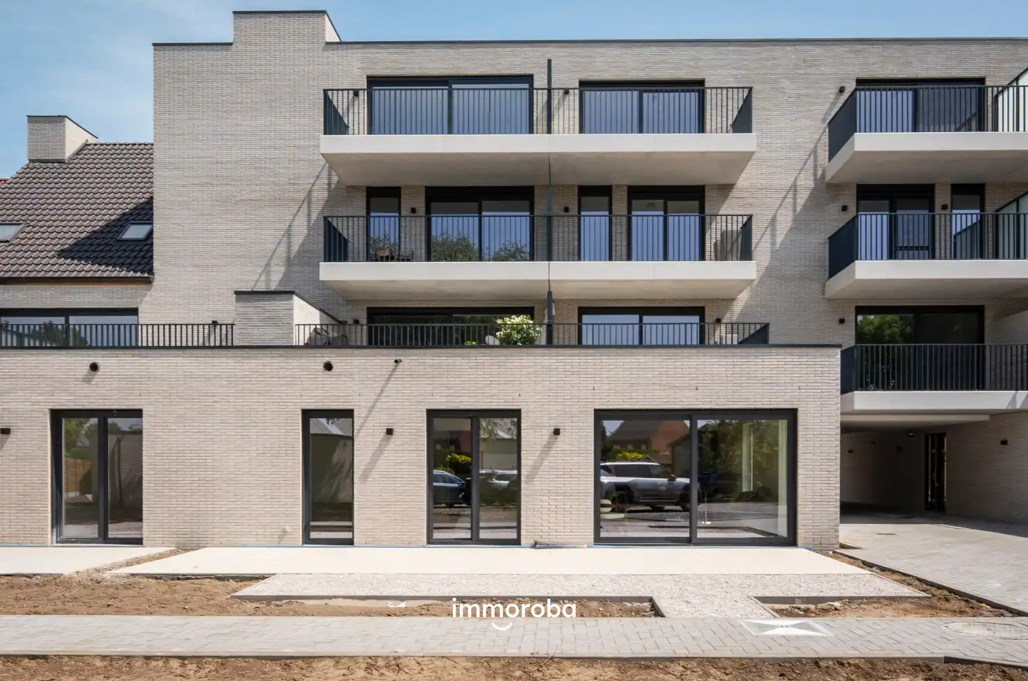 Gelijkvloers nieuwbouwappartement met 2 slaapkamers, tuin & terras – Residentie Albert & Jerome foto {{pictureIndex}}