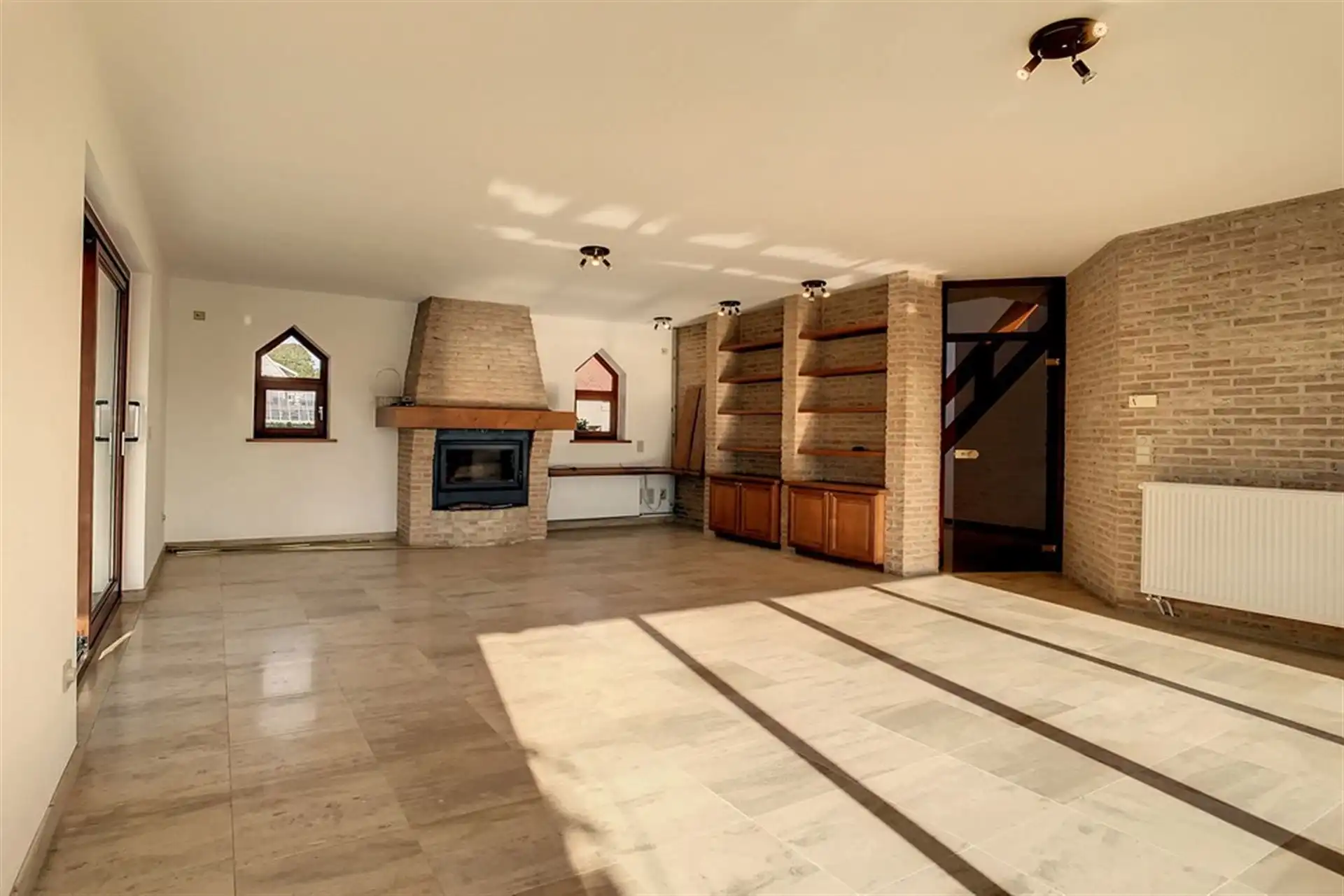 Gerenoveerde en rustig gelegen villa  foto 2