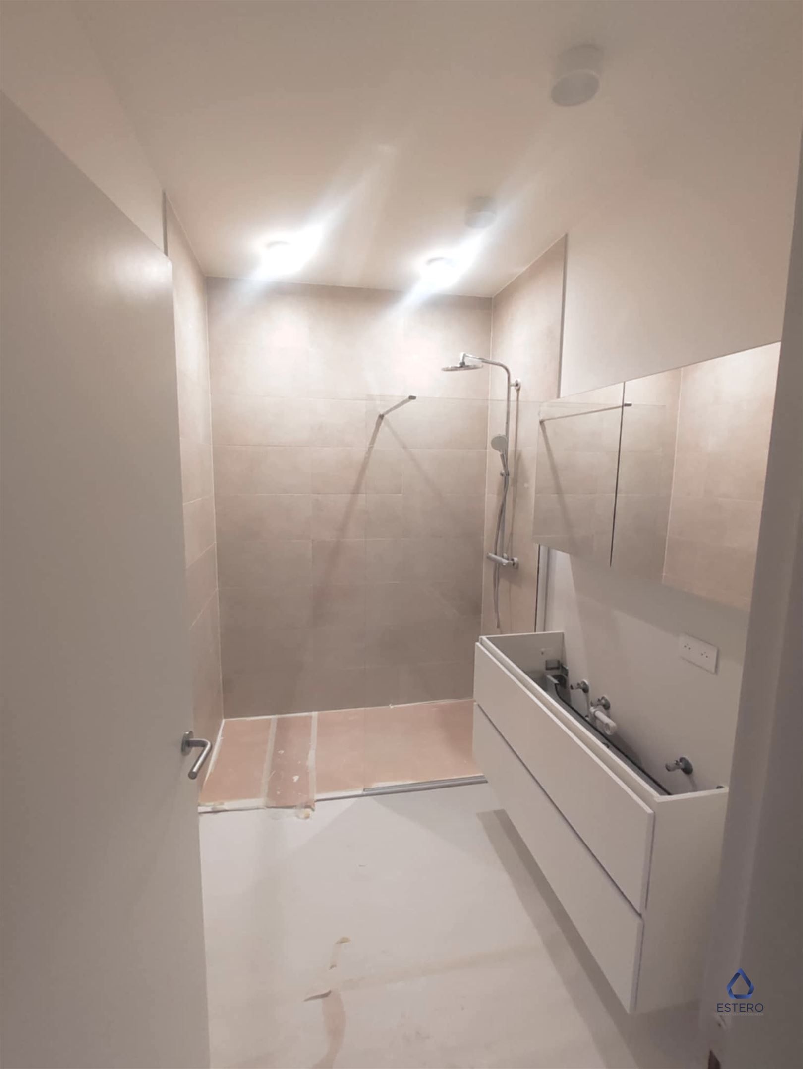 Energiezuinige nieuwbouwappartement met staanplaats en gemeenschappelijk zwembad foto 8