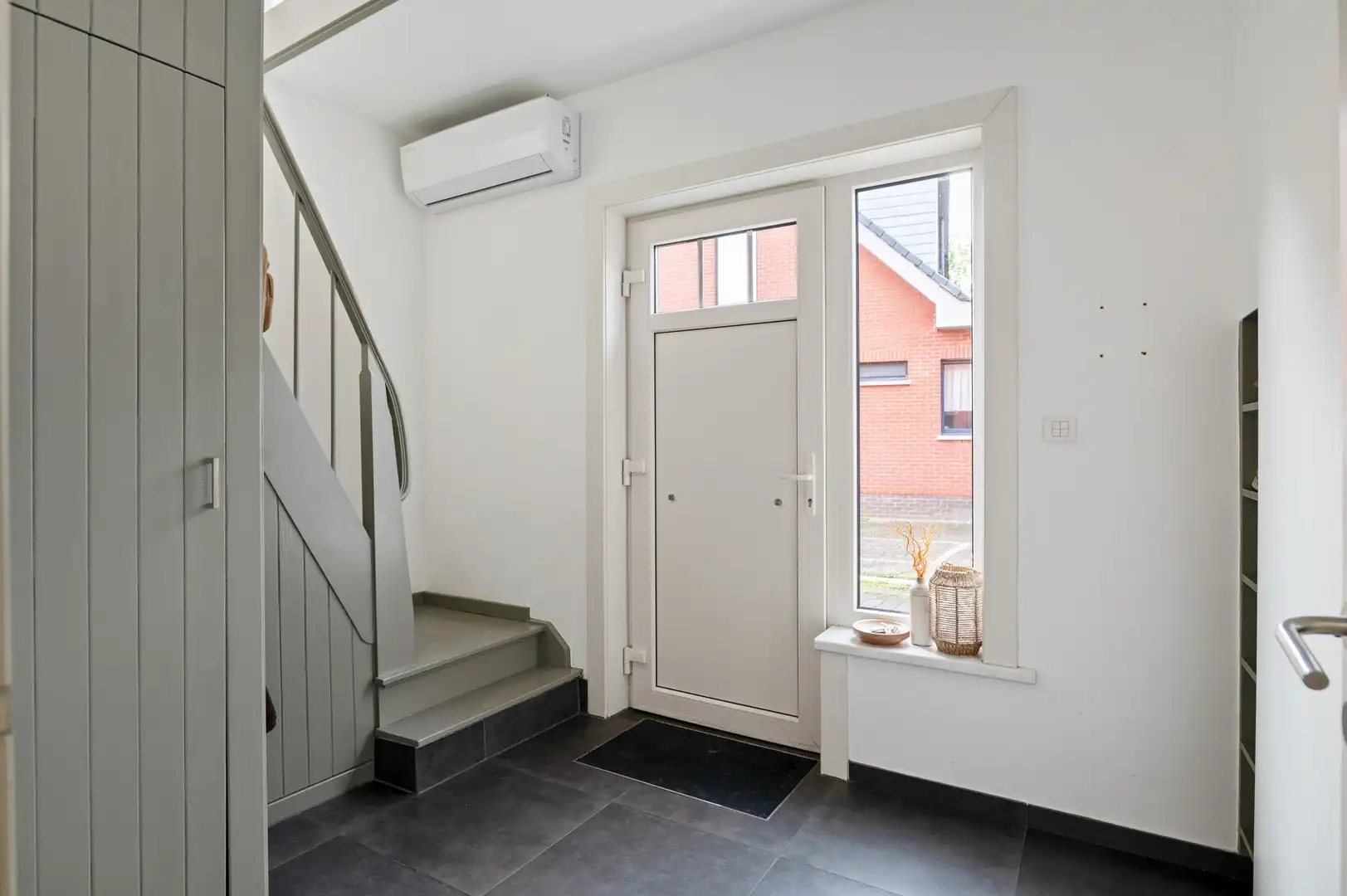Lichtrijke 4-slpk woning met zuidtuin & tal van troeven foto 2
