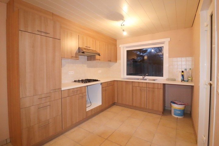 Verzorgde rijwoning  foto 3