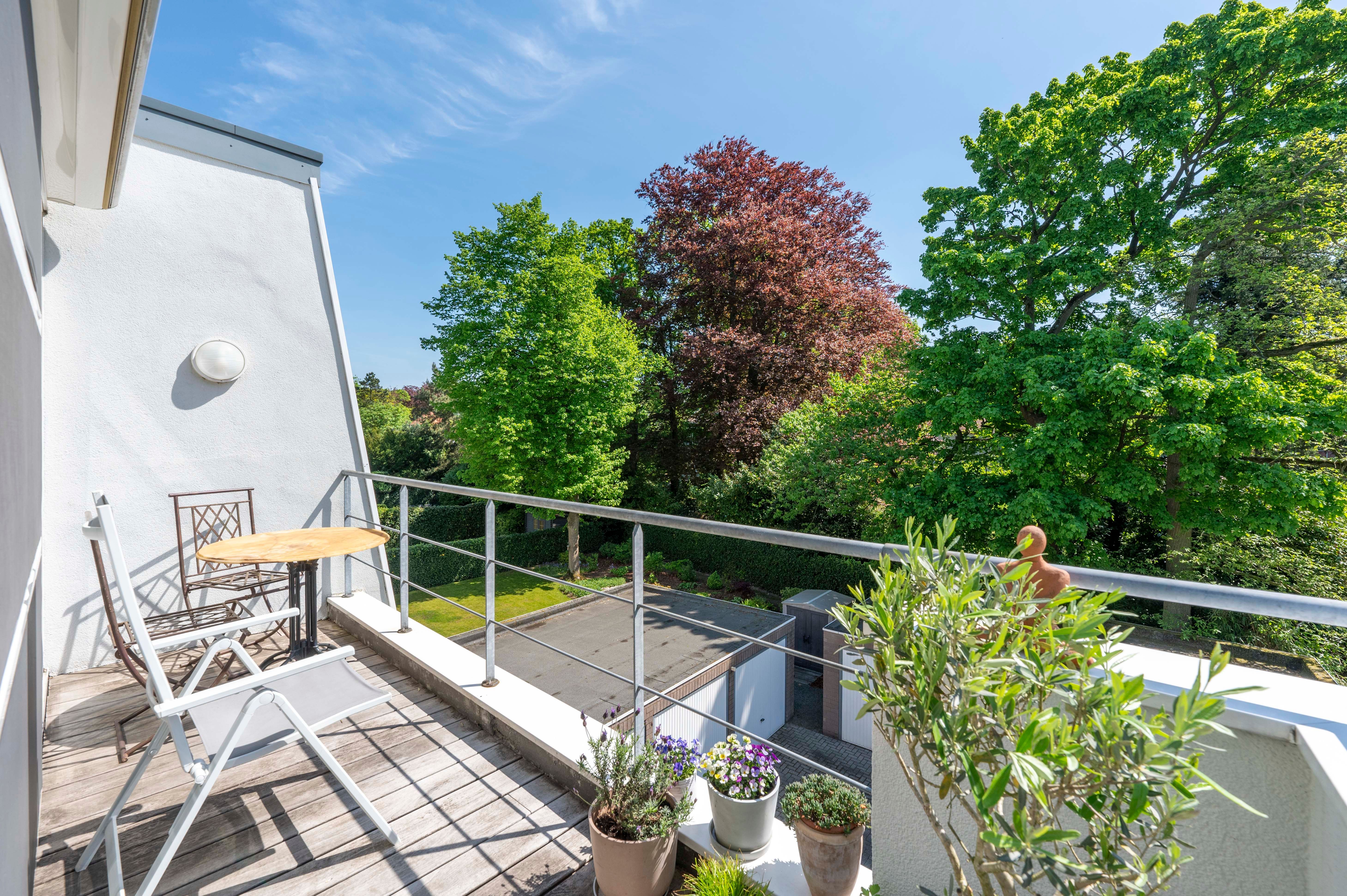 Ruim duplex appartement met prachtig zicht en garagebox te Brasschaat! foto 15