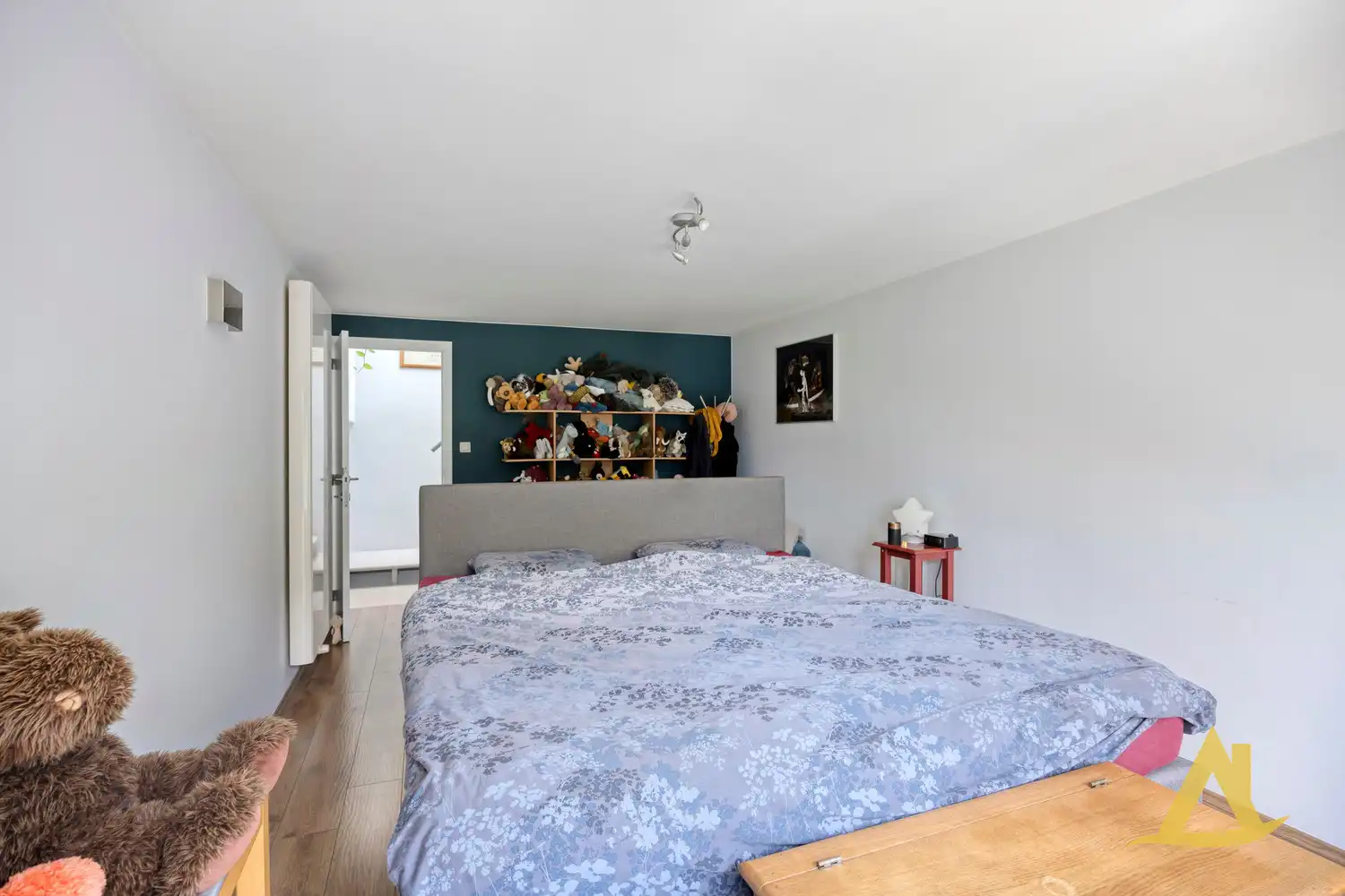 DESIGN STADSWONING MET 3 SLAAPKAMERS, TUIN EN JACUZZI IN HET HARTJE VAN DIEST foto 34