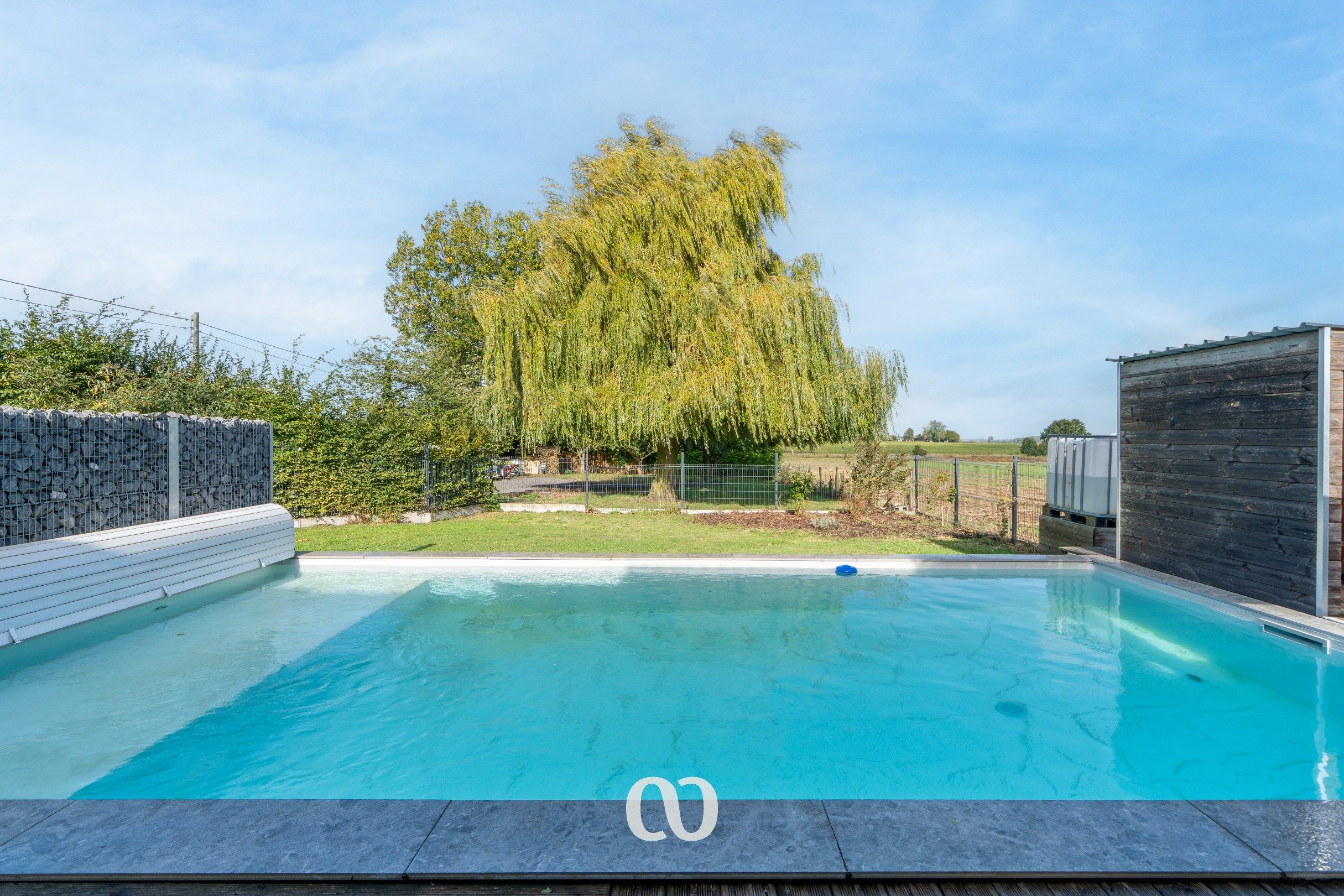 Prachtig gelegen villa met zwembad foto 22