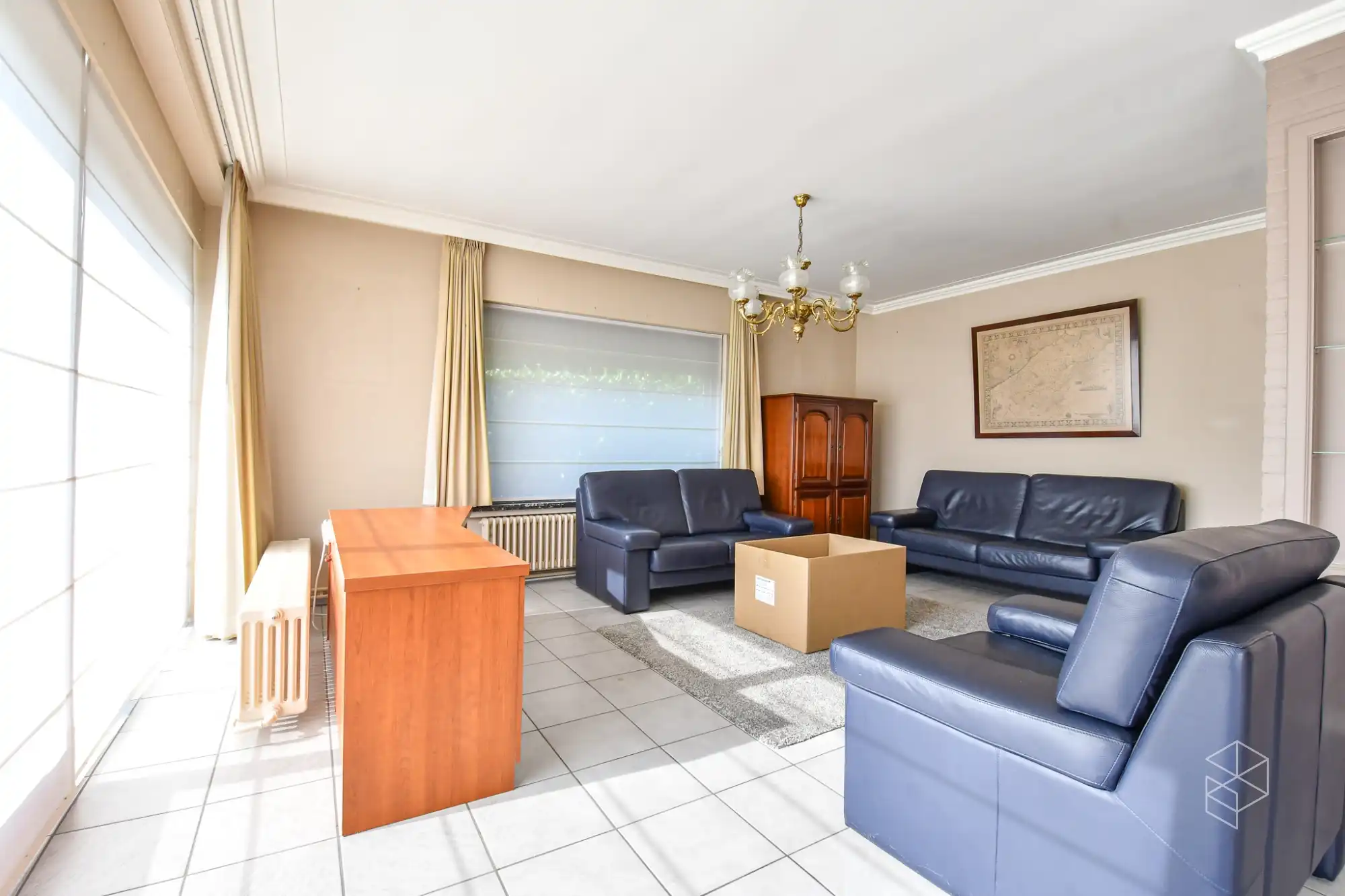 Grote goed onderhouden woning met 3 slpk, tuin en grote garage foto 8