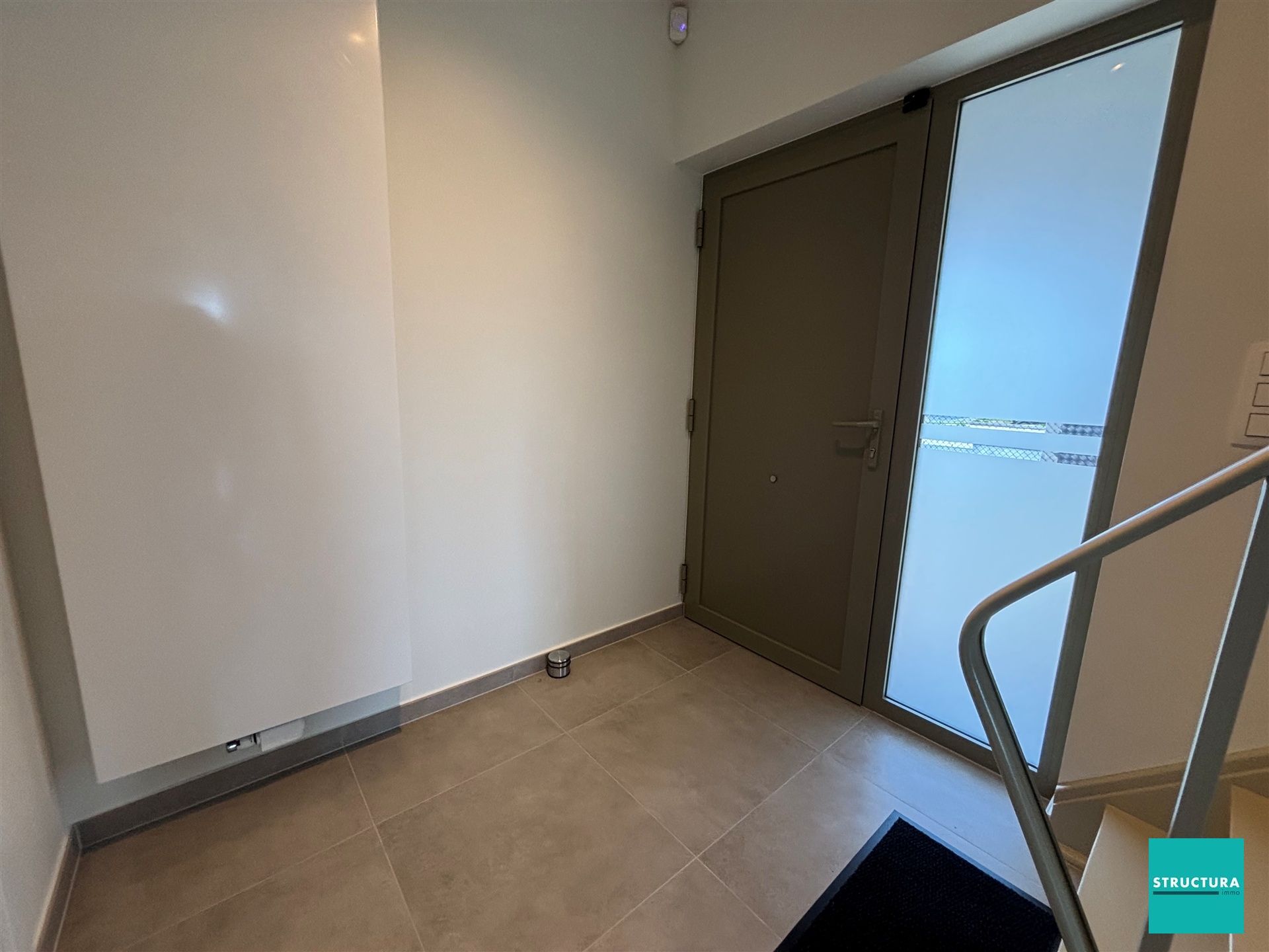 Volledig gerenoveerde woning gelegen op een rustige locatie foto 4