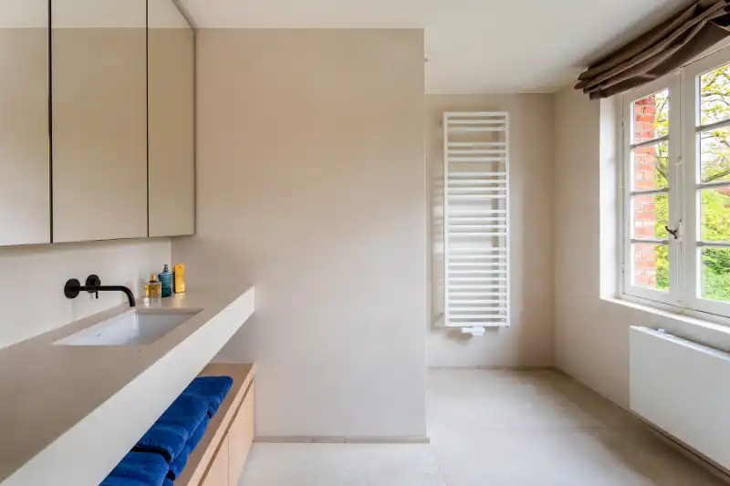 Unieke karaktervolle villa met parktuin, zwembad en een zee van ruimte,luxe alom! foto 41