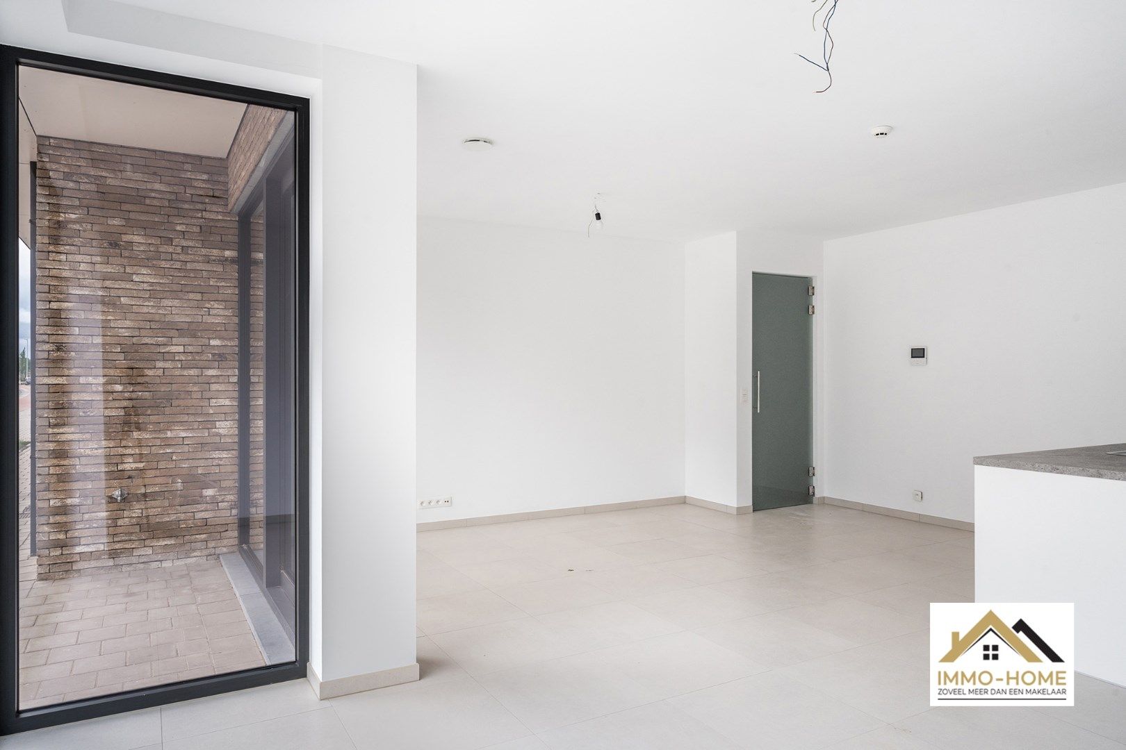 Modern gelijkvloers appartement!! foto 10