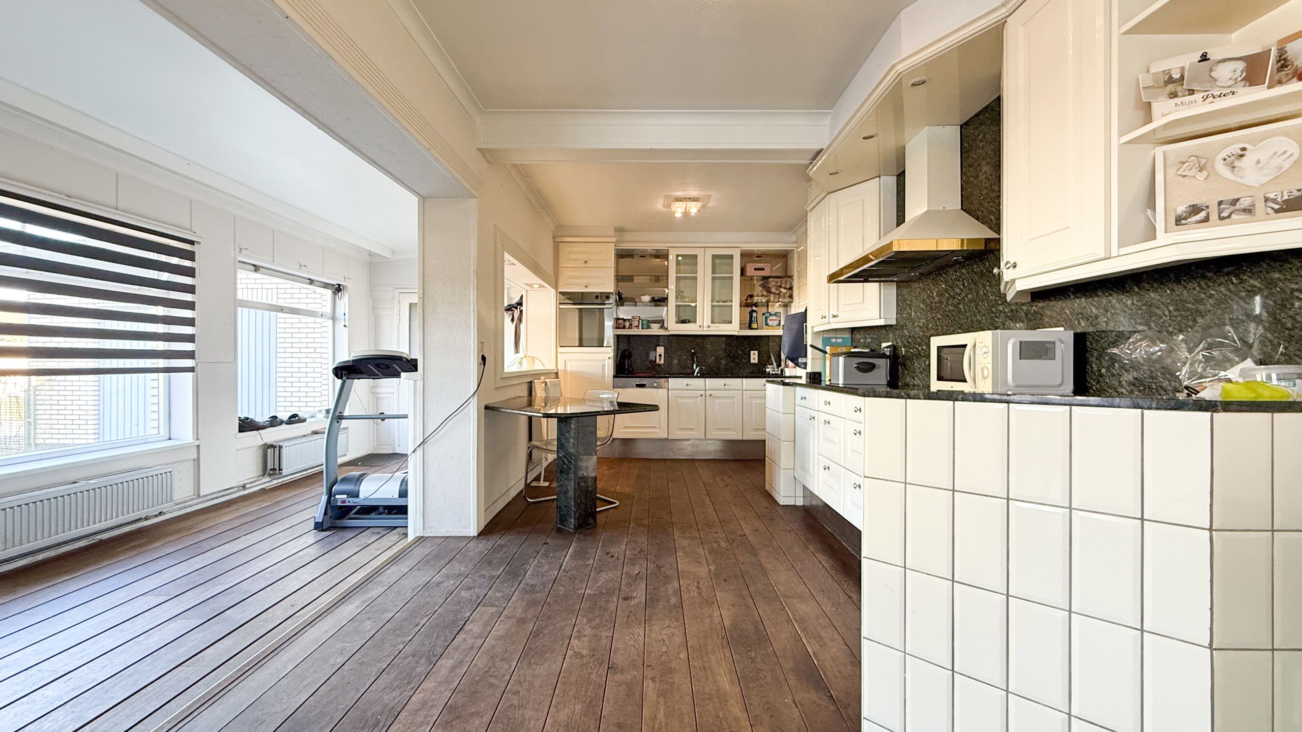 Mooie gerenoveerde woning met loods op 18are in Zonhoven! foto 8