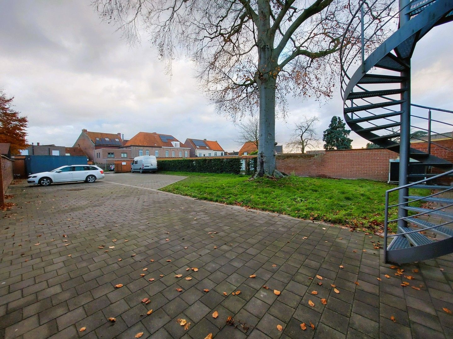 HANDELSPAND / OP 887m² / WOONST / TUIN / GARAGE foto 14