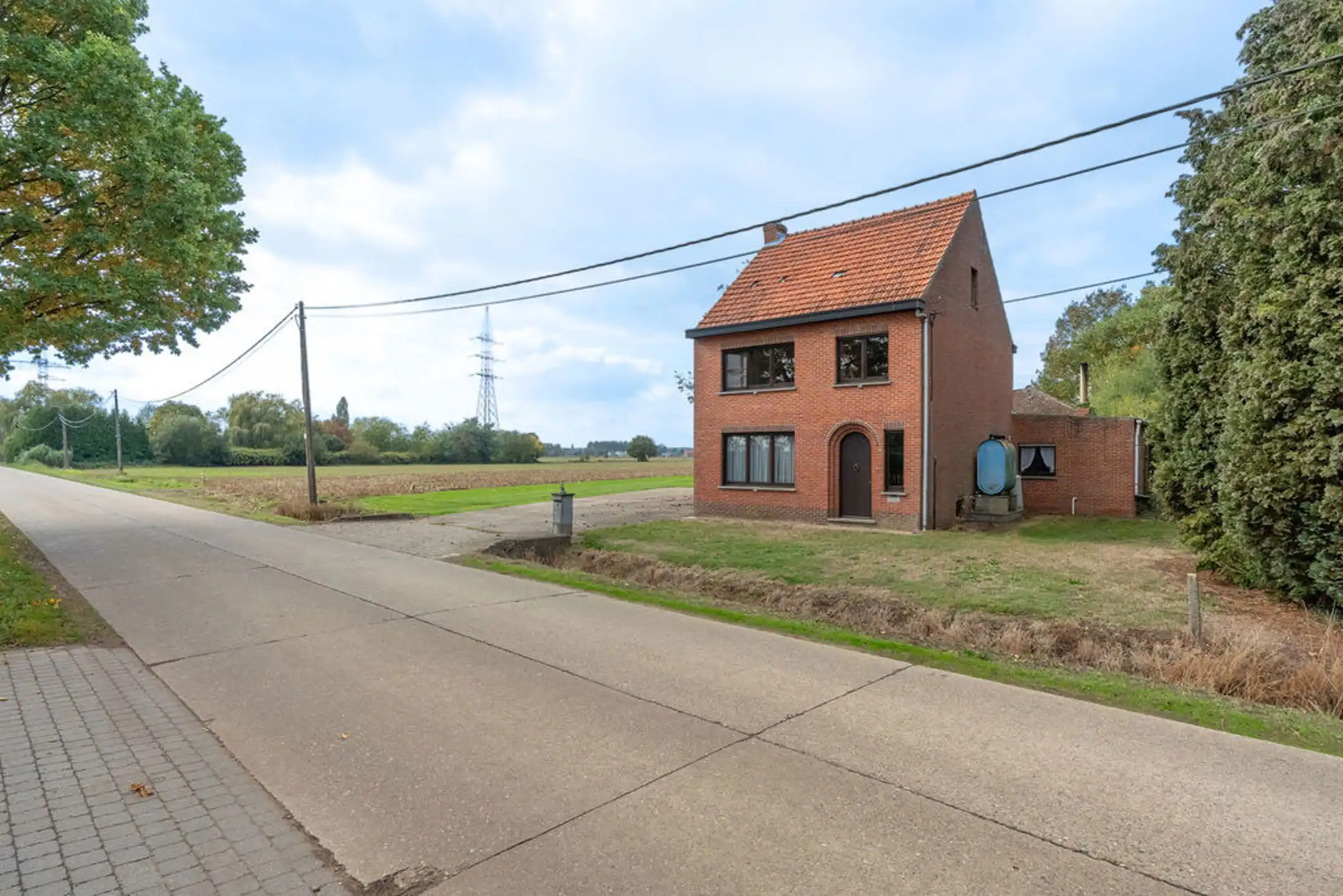 Te renoveren woning op een mooi en gunstig gelegen perceel van in totaal 6.449 m². foto 45
