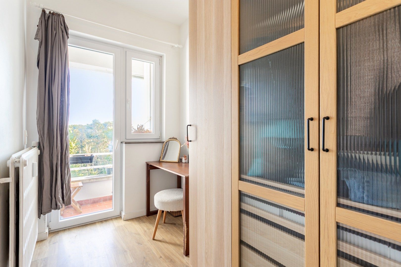 Appartement met 1 slaapkamer + bureau, balkon en gemeenschappelijke tuin op wandelafstand van het Ter Kamerenbos foto 9
