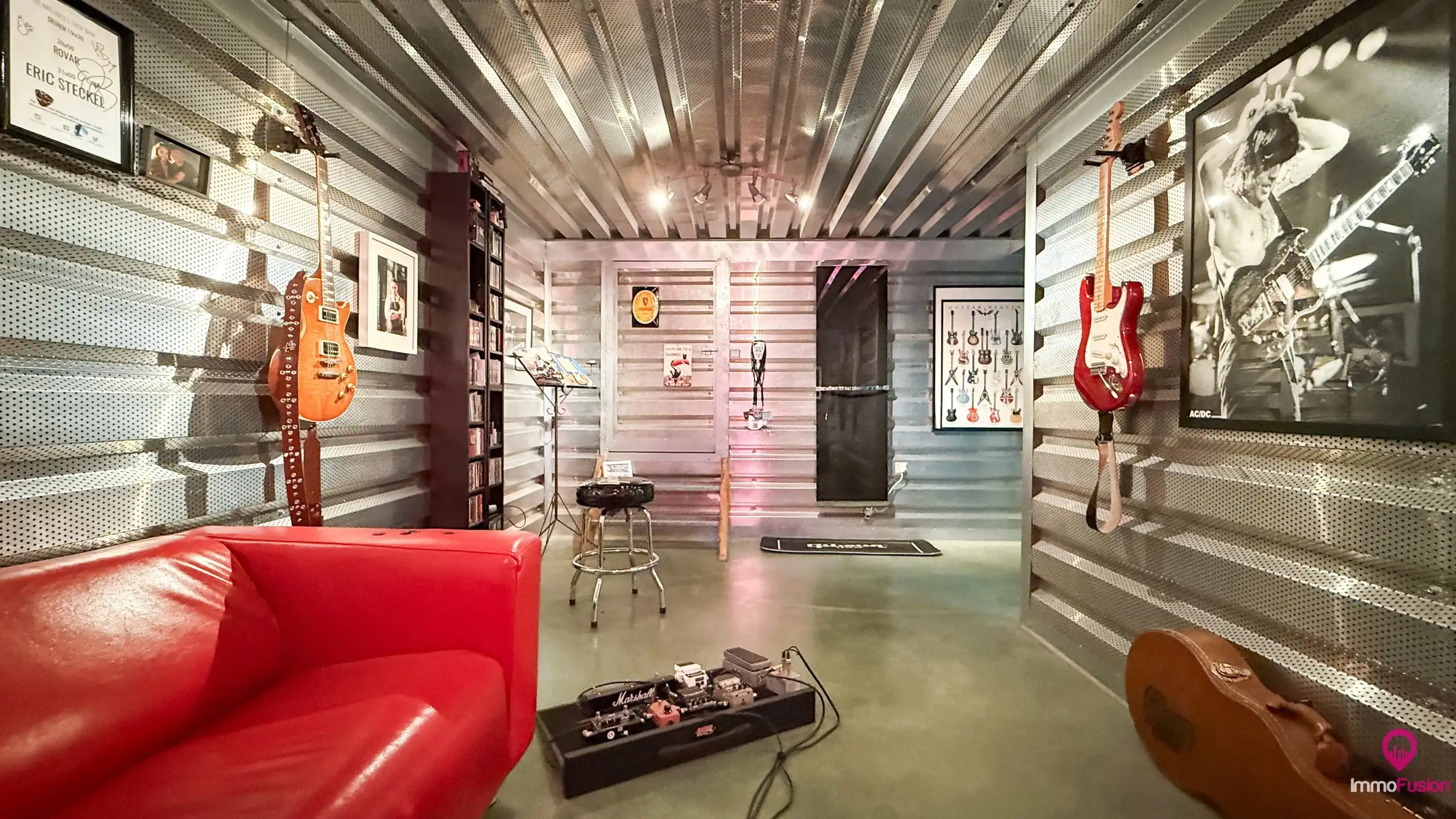 Instapklare gezinswoning met 5slpks, dubbele garage en tuin! foto 27