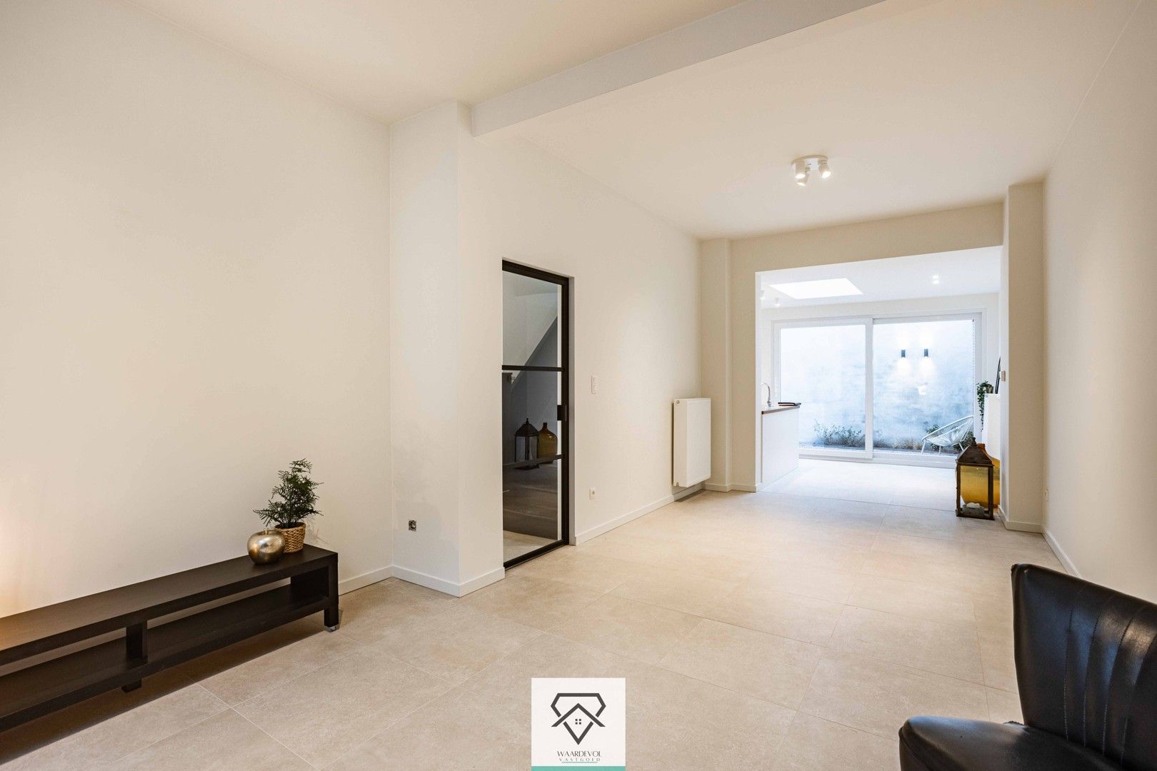 Comfortabel en duurzaam wonen op een gegeerde locatie met drie slaapkamers foto 6