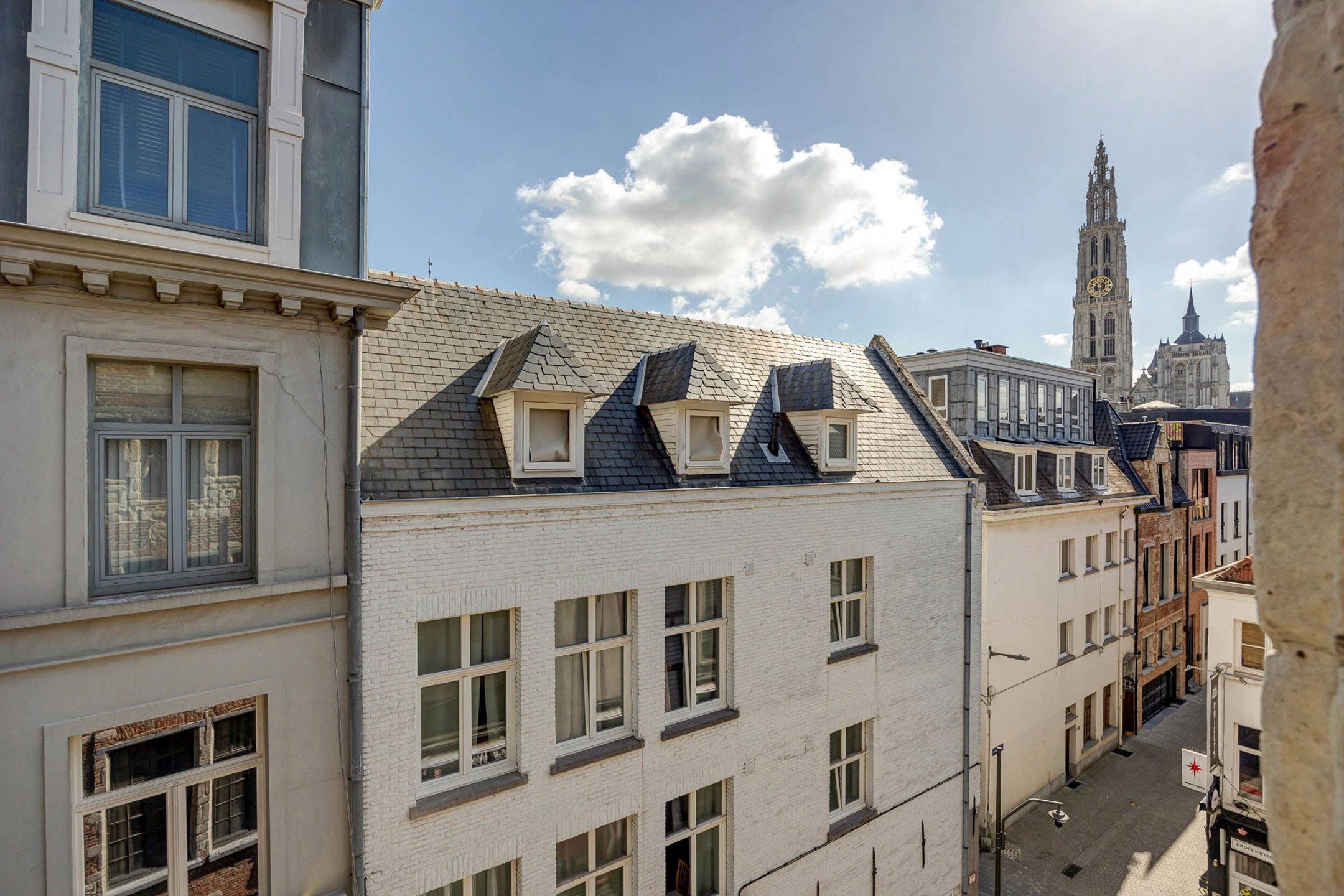 ANTWERPEN-CENTRUM - Authentiek pand nabij Grote Markt foto 12