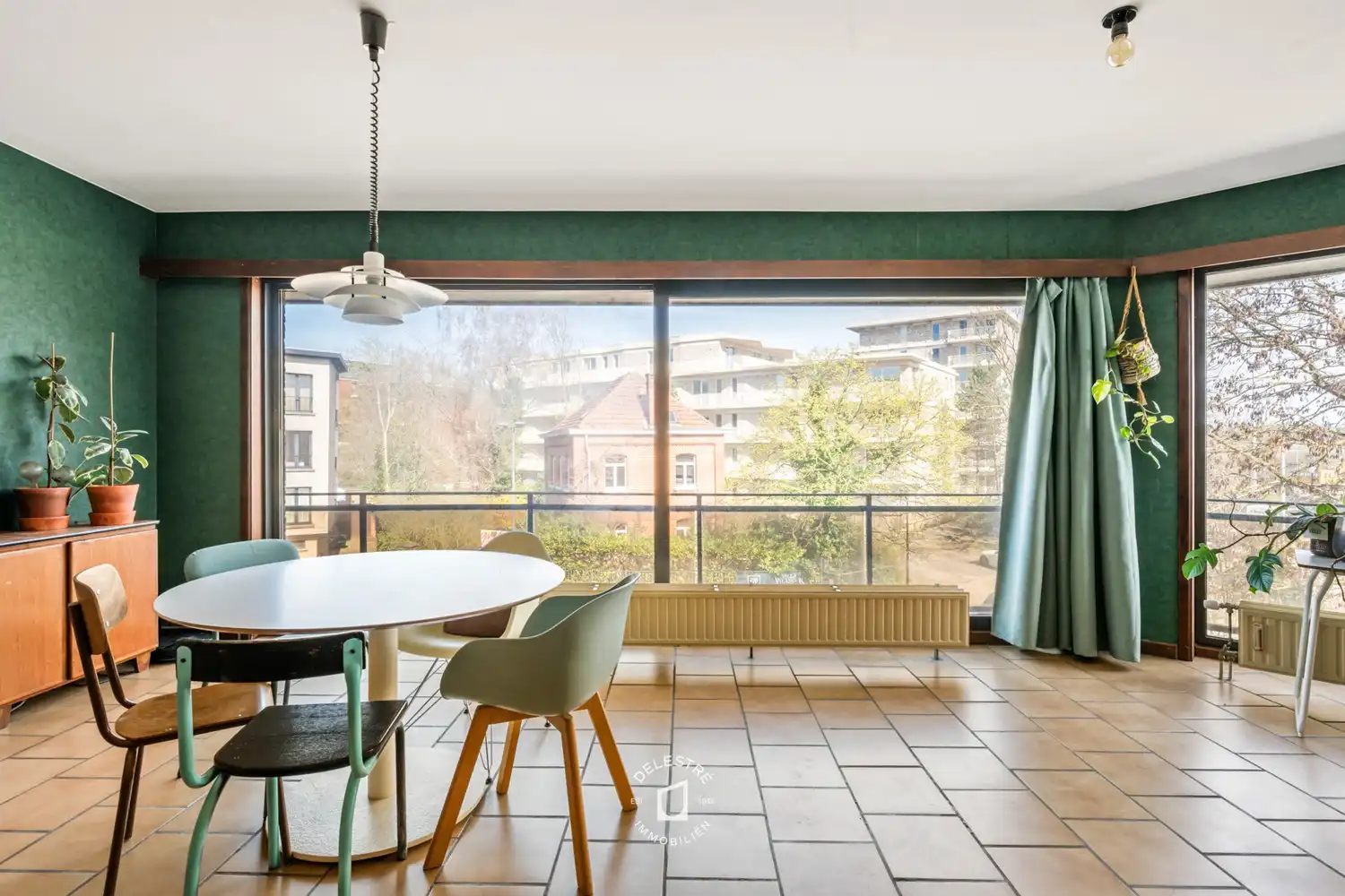 ** IN OPTIE NA EERSTE DELESTRE IMMO KIJKDAG ** Instapklaar appartement met terras nabij het Stadspark van Aalst foto 9