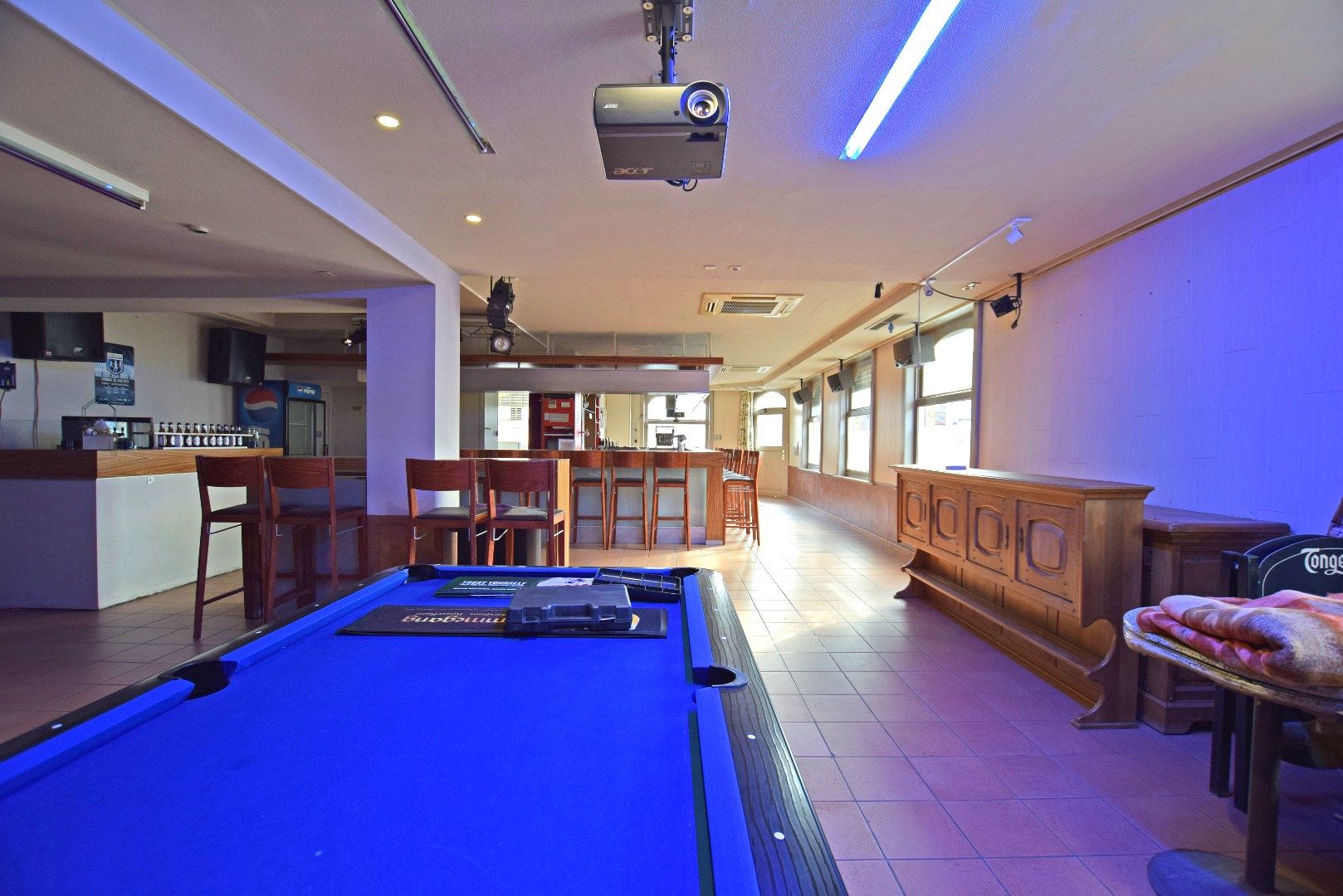 Uniek hoekpand met handelsruimte en woonst te Beerst (Diksmuide) op 470 m². foto 5