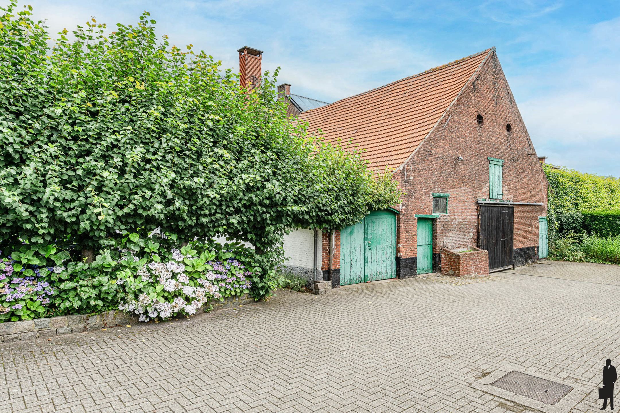Historische hoeve met bijgebouwen!  foto 30