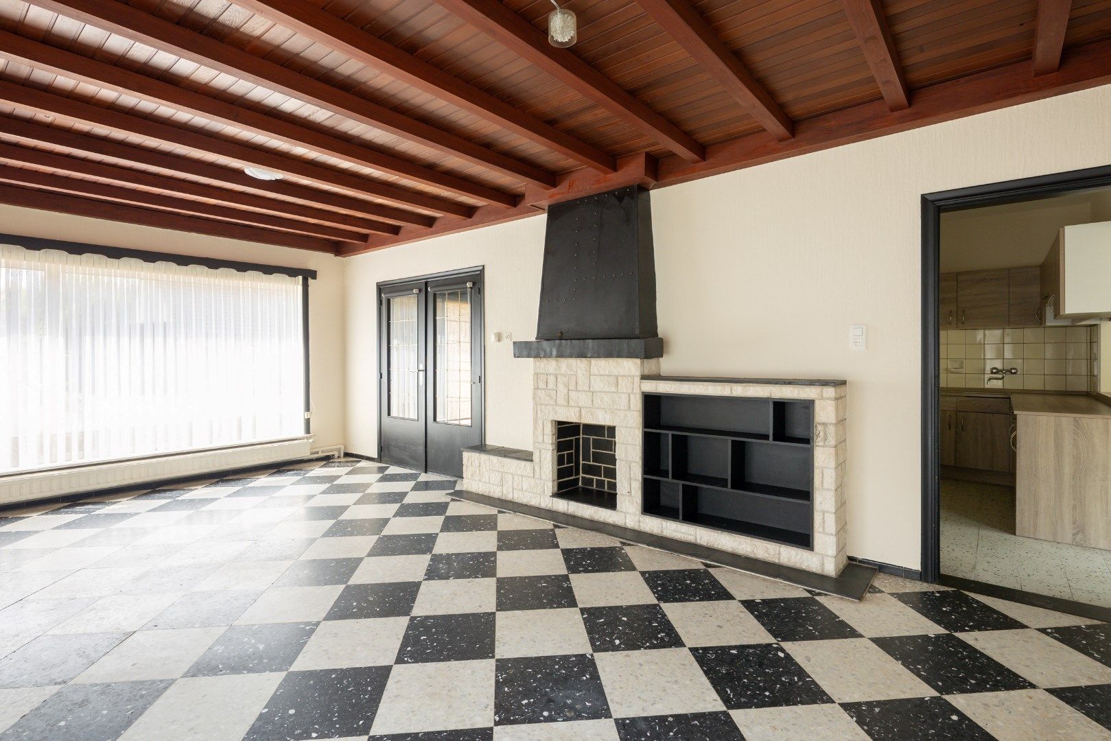Instapklare woning te koop! foto 5