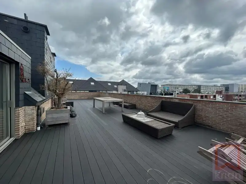 Bemeubeld luxe dakappartement centrum Geel. foto 17