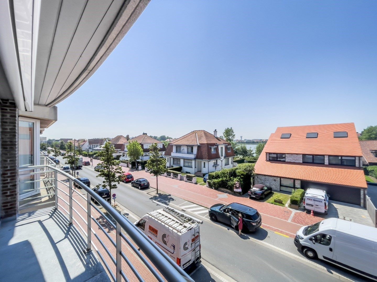 Zonnig appartement met zuid-west oriëntatie en uitzicht op het Zegemeer. foto 2