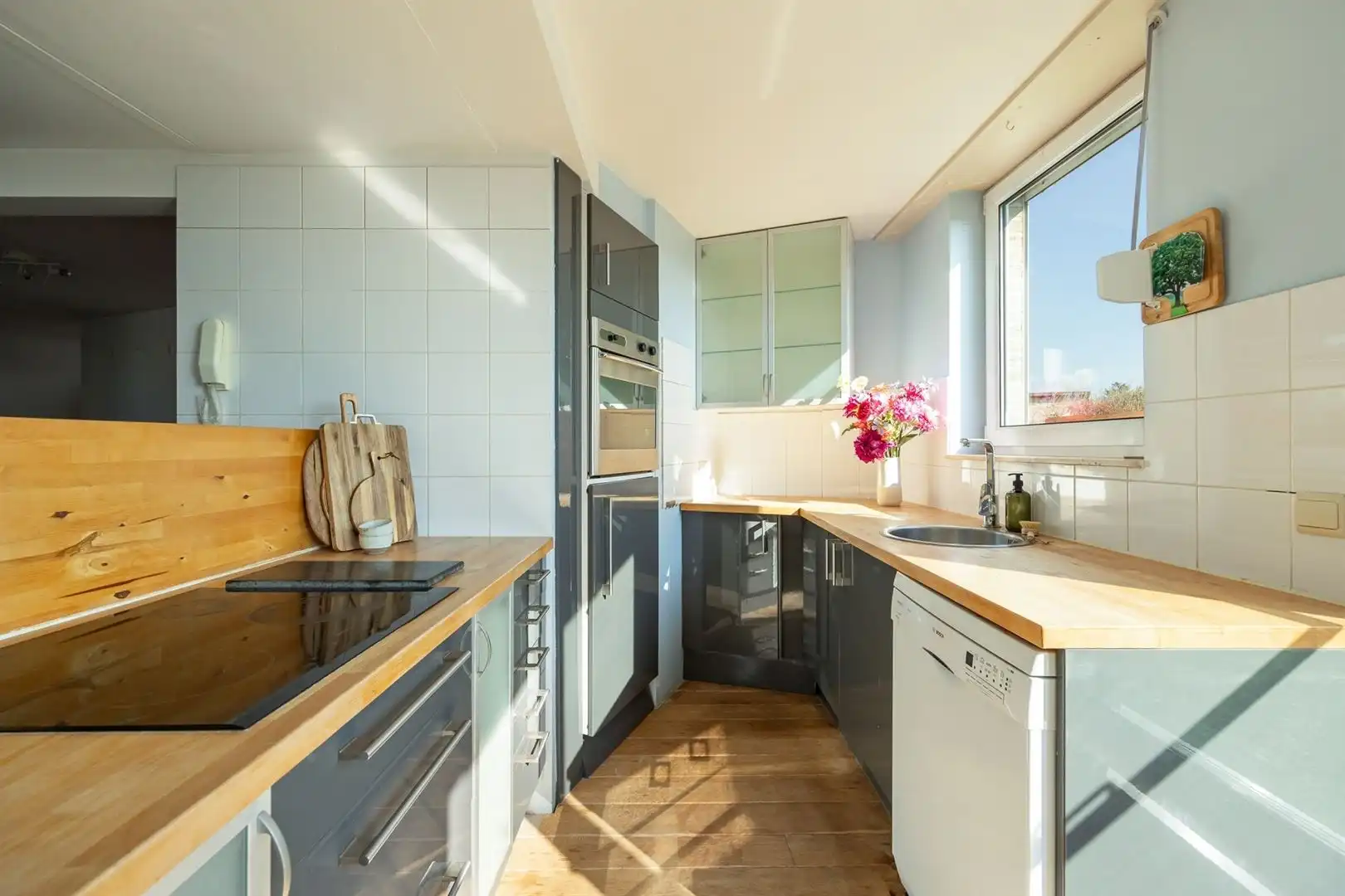 Ruim duplexappartement 120m² met groot terras 40m²  foto 8