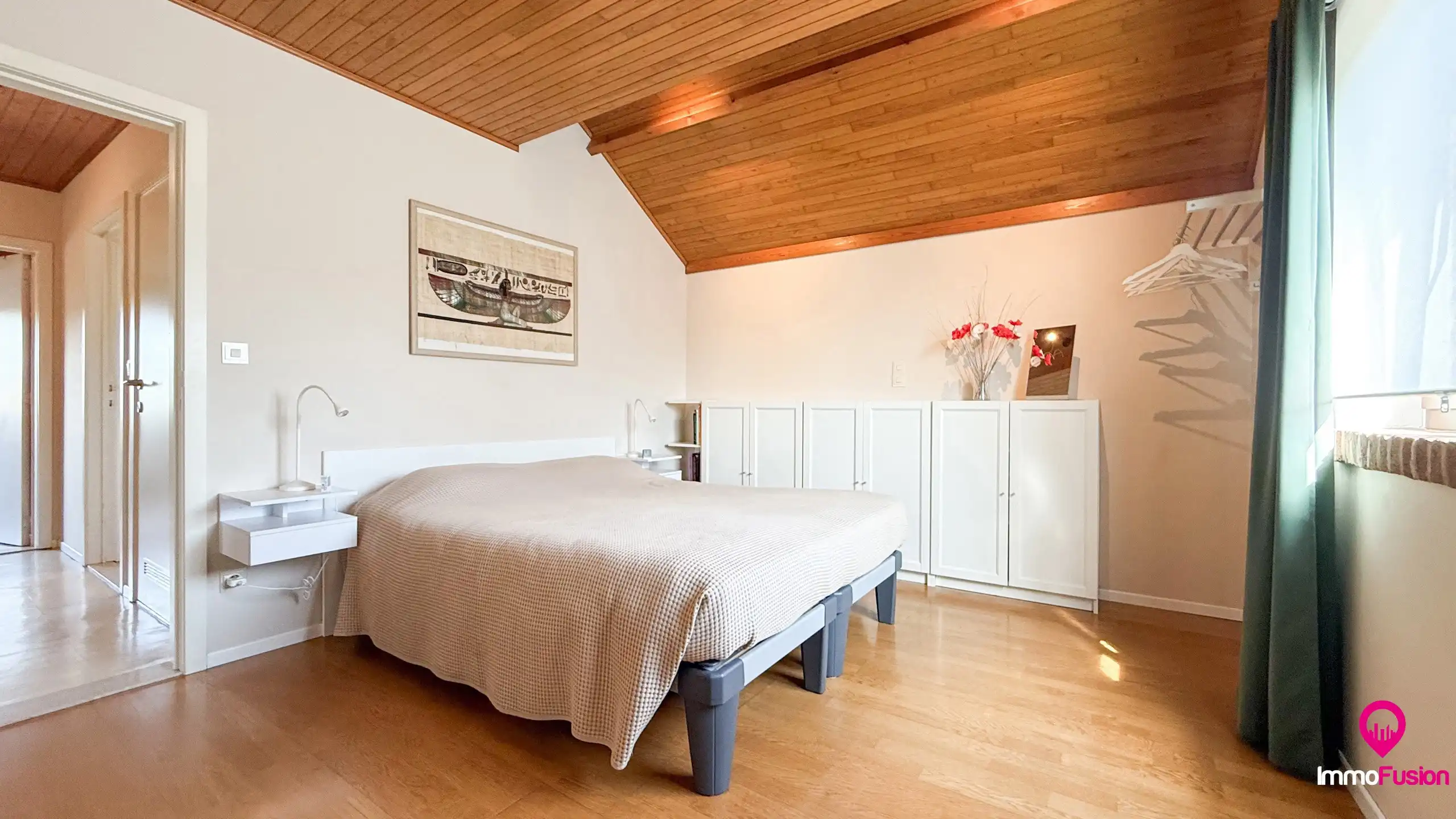 Ruime gezinswoning met 4 slaapkamers en prachtige tuin foto 30