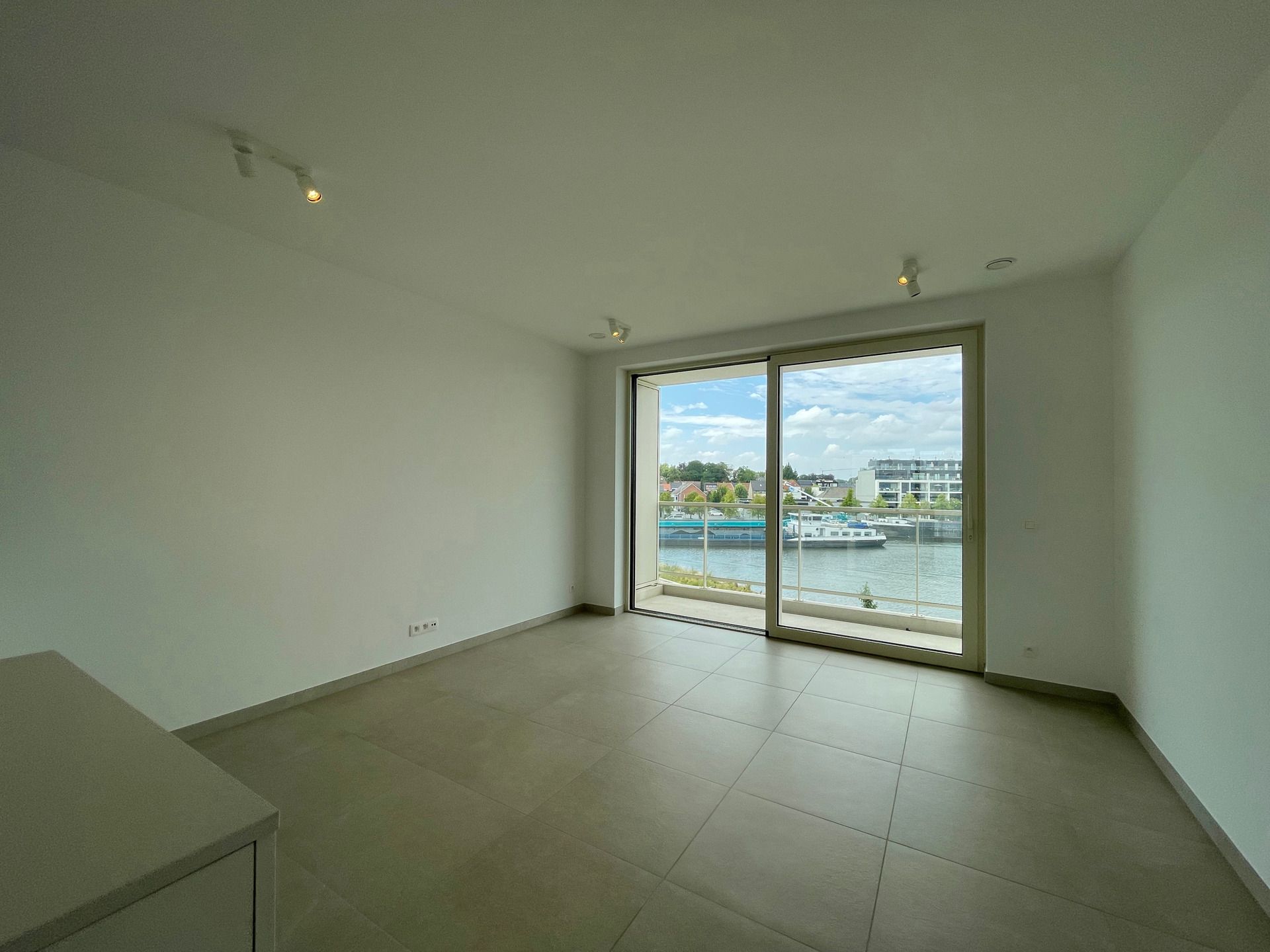 Nieuwbouwappartement met Scheldezicht en zonneterras foto 6