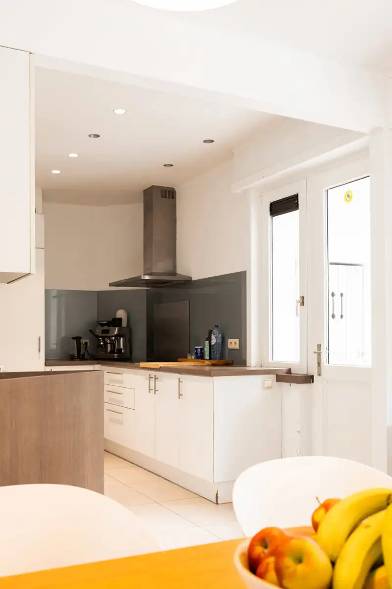 Ruime woning met praktijkruimte op toplocatie foto 9