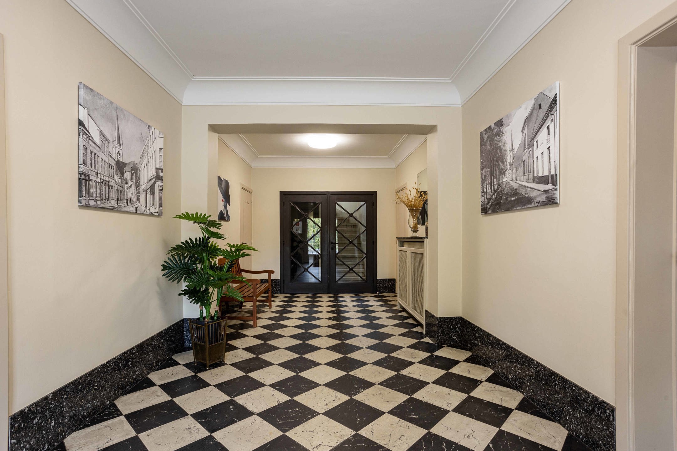 Ruim appartement met 3 slaapkamers in centrum Ronse foto 3