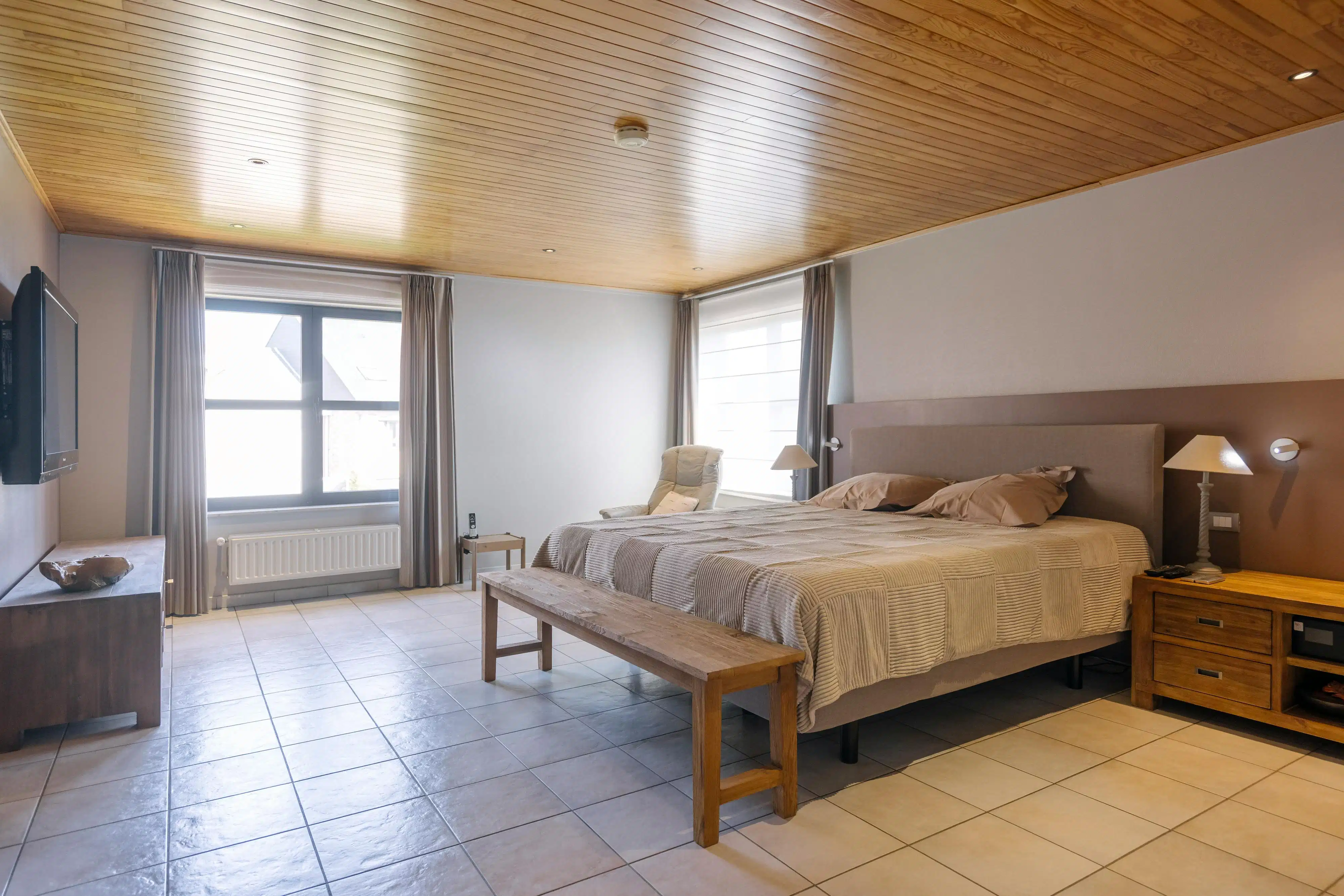 Uitzonderlijke villa met praktijk of kantoor in Ardooie foto 19