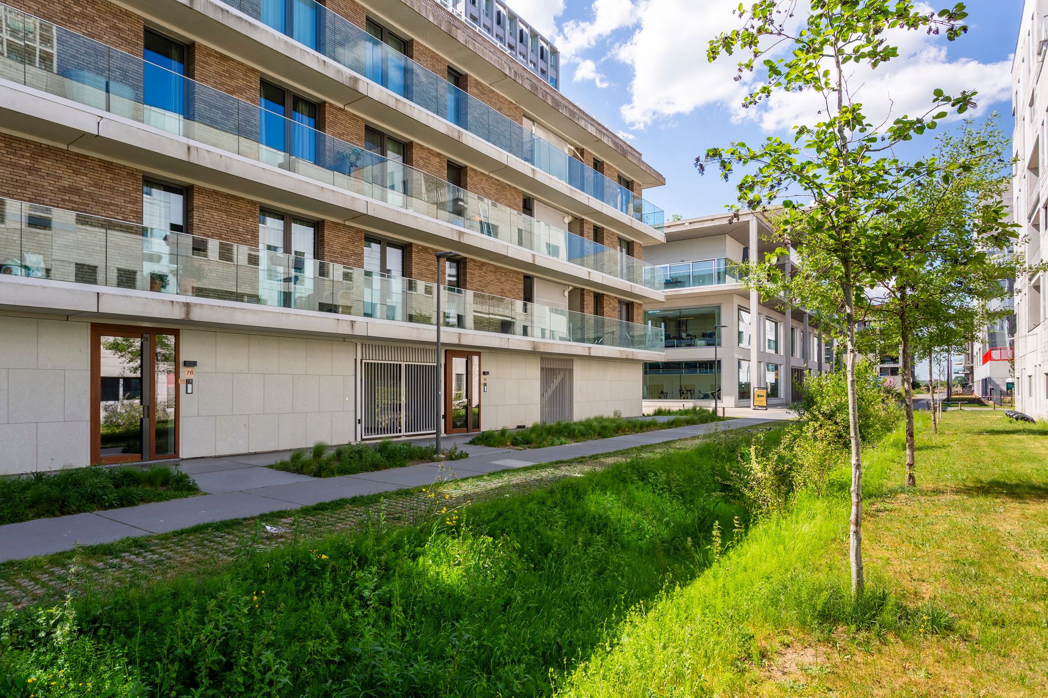 instapklaar app. met 2 slpks en ruim Z-terras op Nieuw-Zuid foto 9