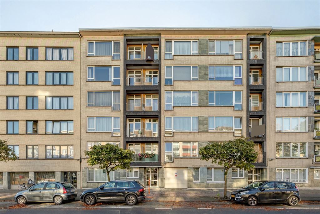 Ruim, instapklaar appartement (107m²) met visgraatparket en zuidgericht terras. foto 15