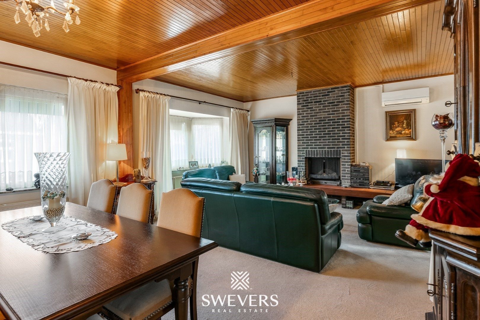 Duplex-appartement met handelsruimte, terras en tuin op toplocatie Riemst foto 6