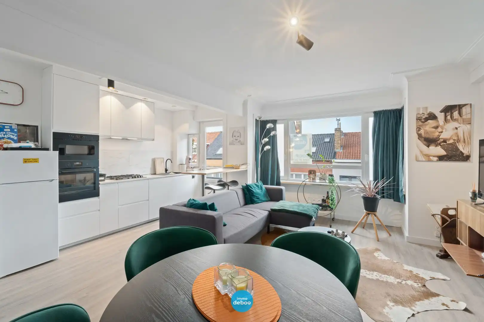 Gerenoveerd appartement met 2 terrassen foto 2