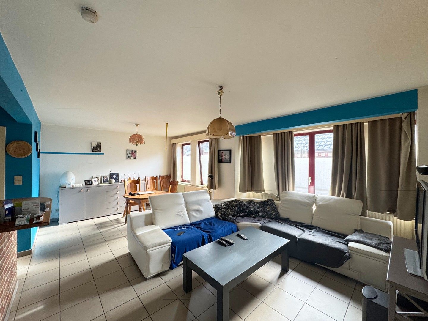 Mooi appartement met 1 slaapkamer in centrum Borgloon foto {{pictureIndex}}