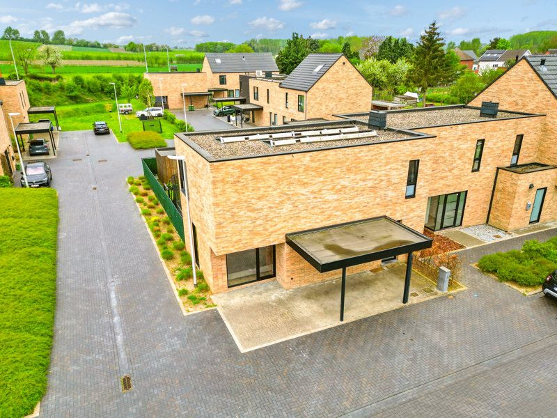 Recente, zeer goed gelegen woning met tuin foto 37