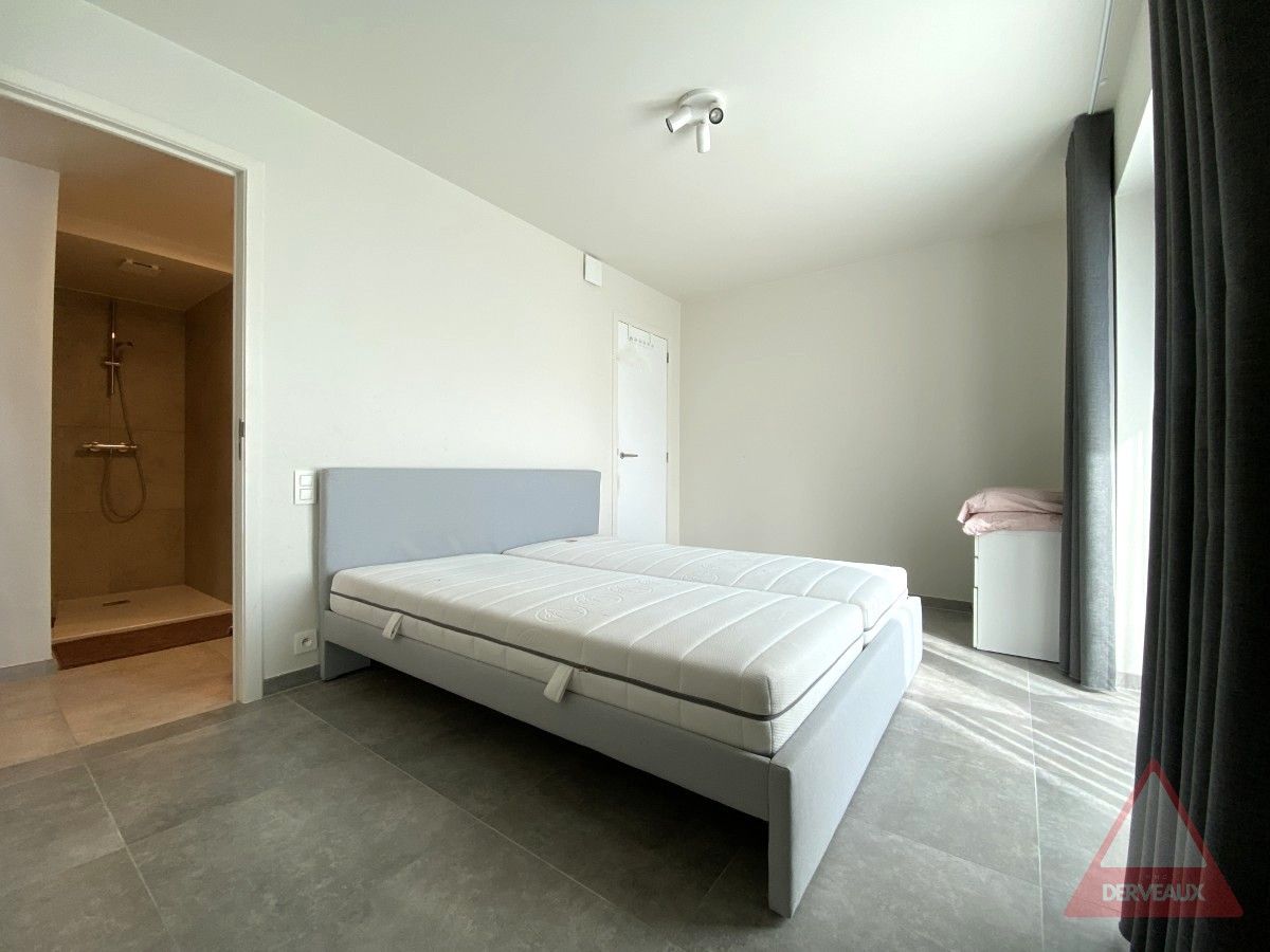 Roeselare - Instapklaar appartement foto 6