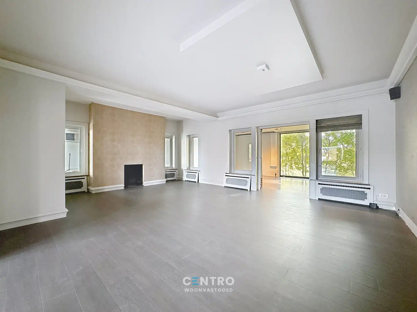 VILLA met handelsruimte op COMMERCIËLE ligging! foto 5