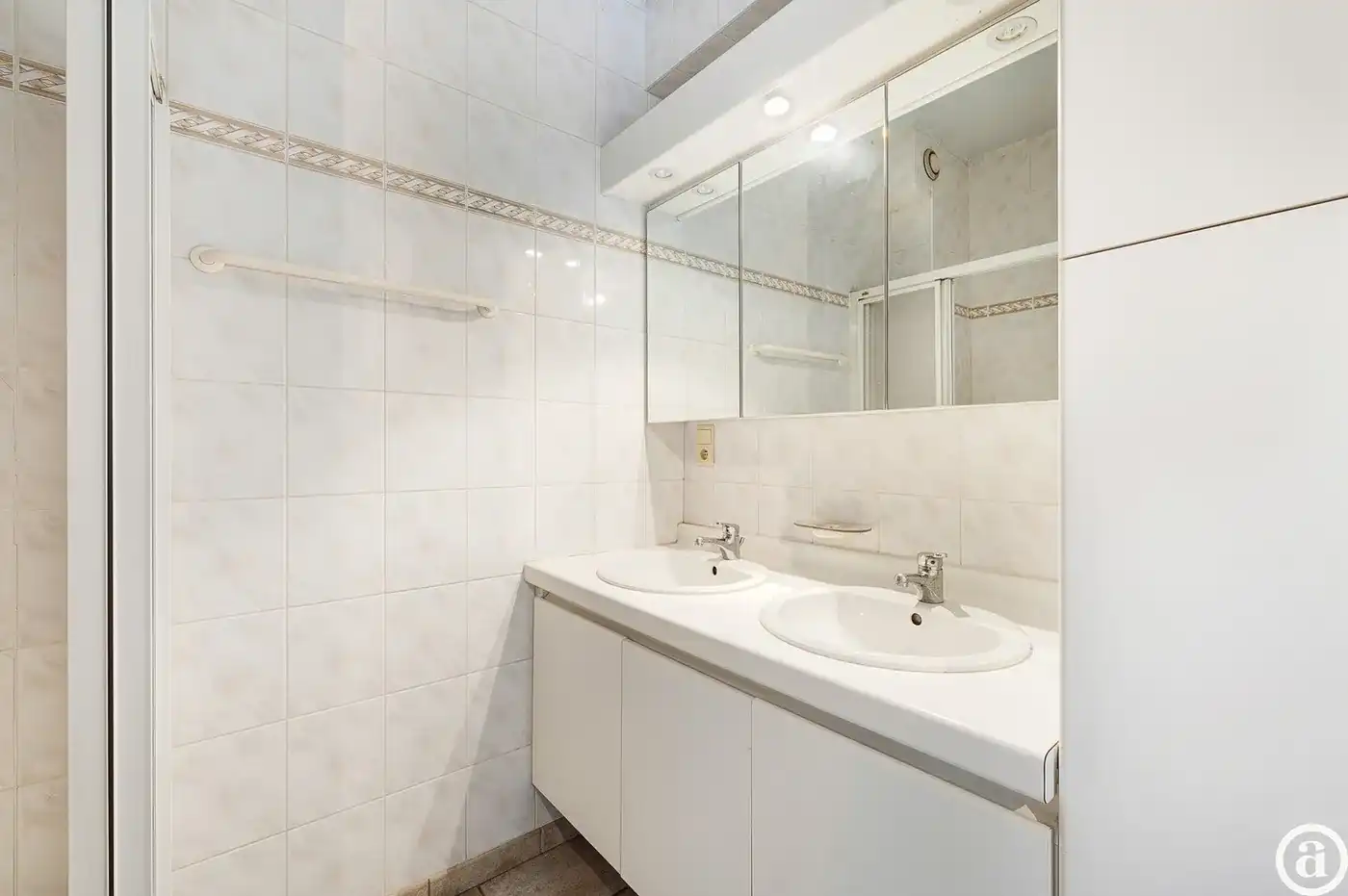 Te renoveren gelijkvloers appartement op topligging nabij het Rubensplein.  foto 13