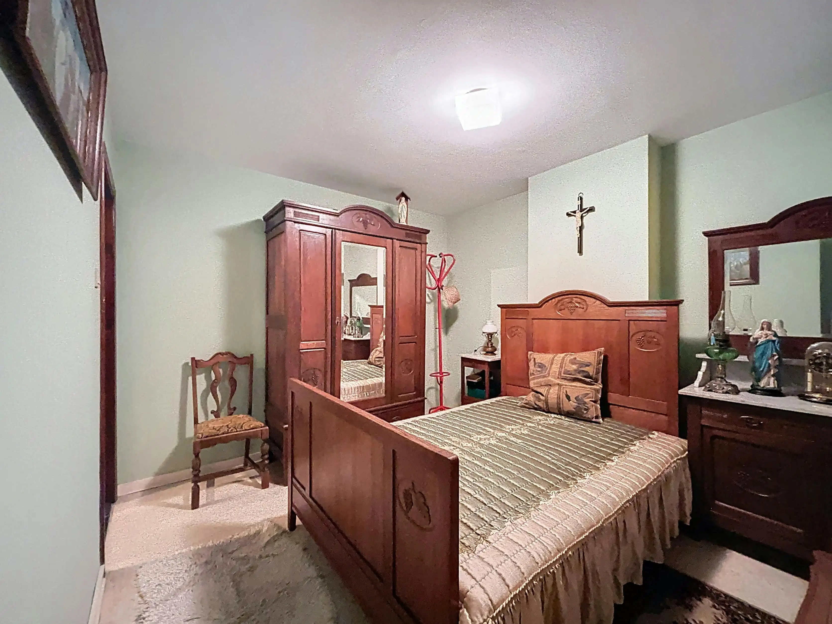 Te renoveren woning te koop in Wuustwezel! foto 27