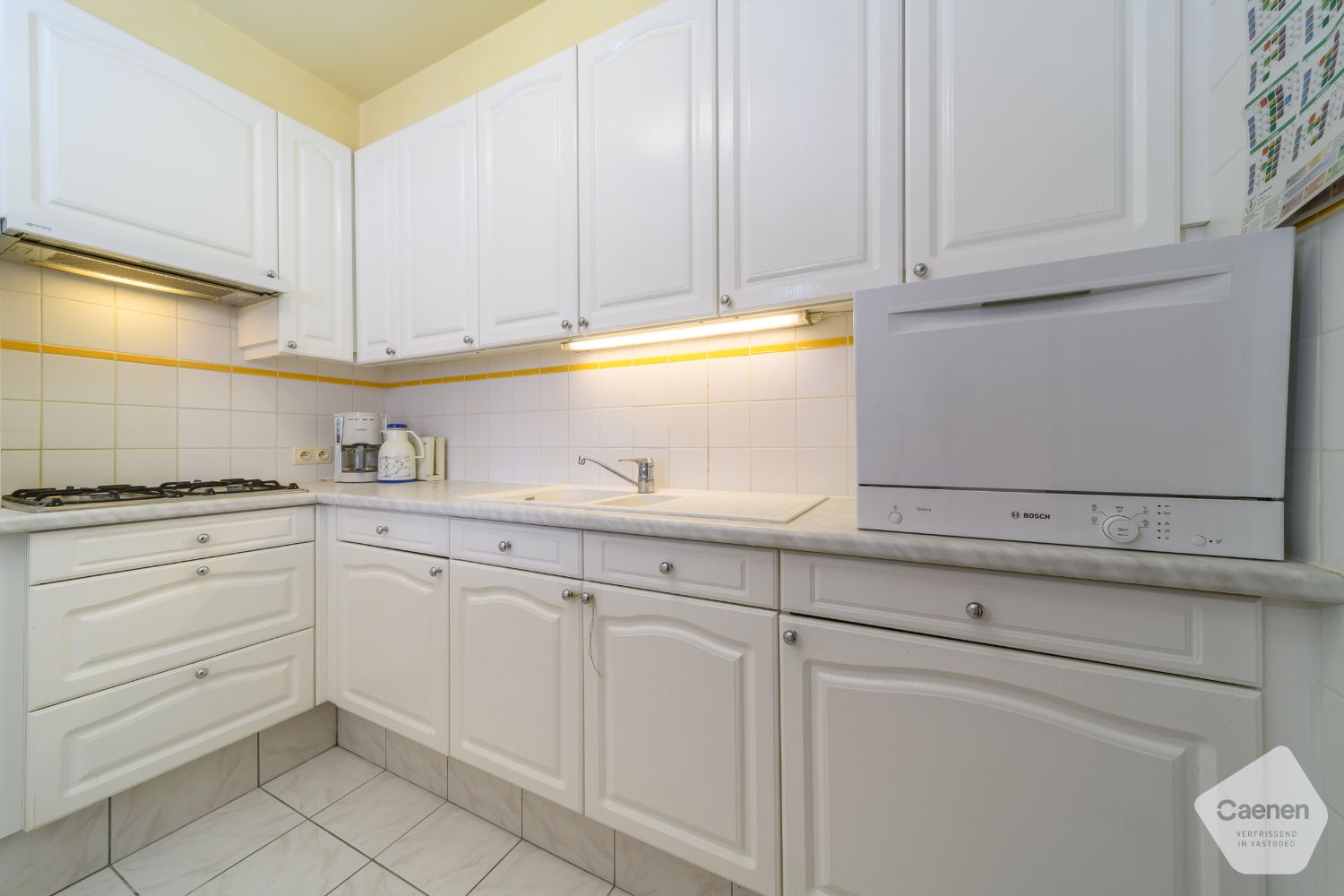 Te koop: ruim 2-slaapkamerappartement met frontaal zeezicht – De Panne foto 5