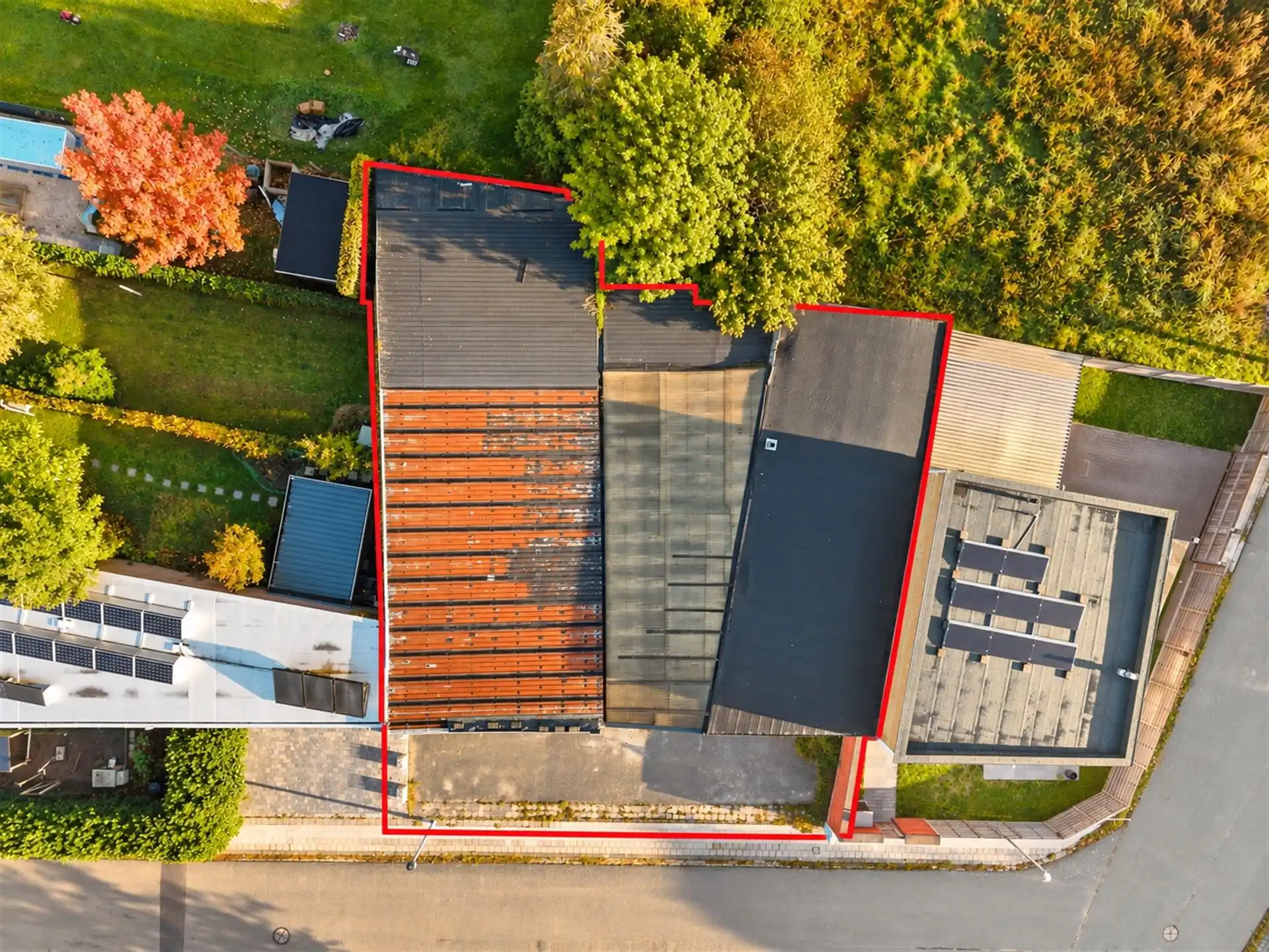 Interessante bouwgrond van 568 m² met loods op in Kortrijk! foto 2