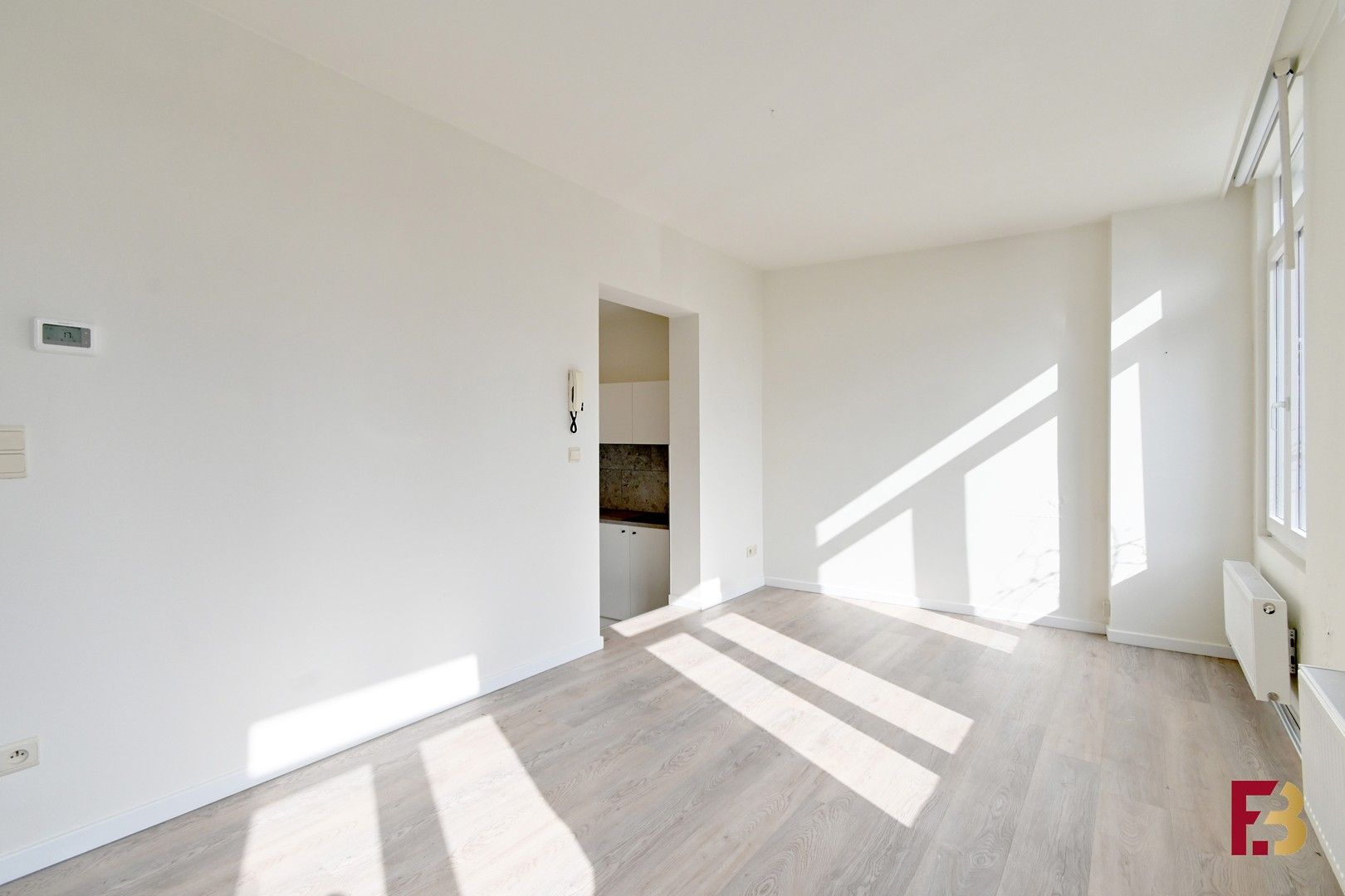 veelzijdige woning in het populaire Ekkergem foto 3