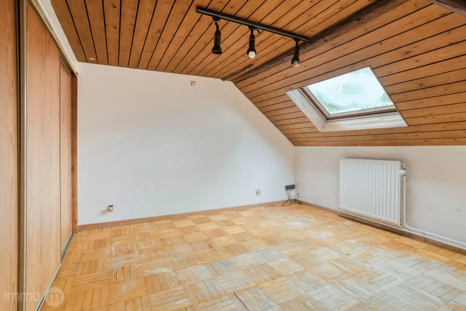 **Ruime rustige eengezinswoning met 5 slaapkamers, tuin, garage en 3 parkeerplaatsen in Huldenberg te koop** foto 21