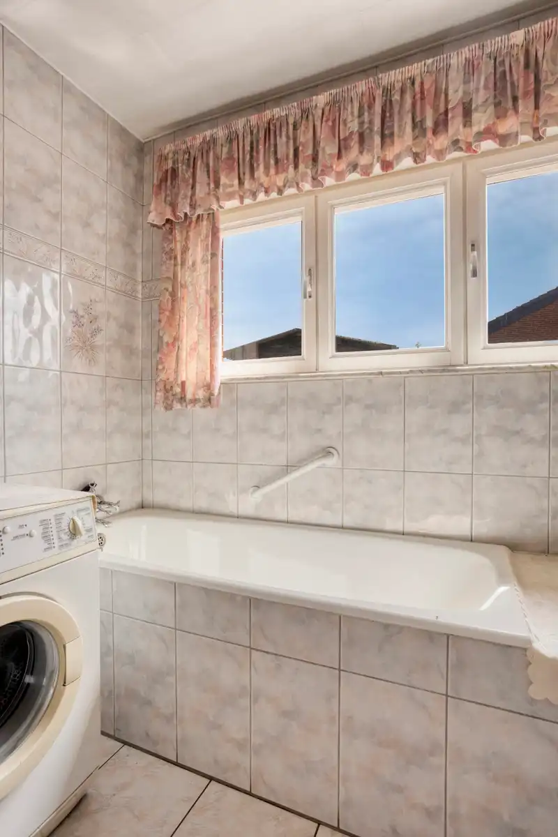 Renovatiewoning in oase van rust op perceel van 4495 m² foto 19