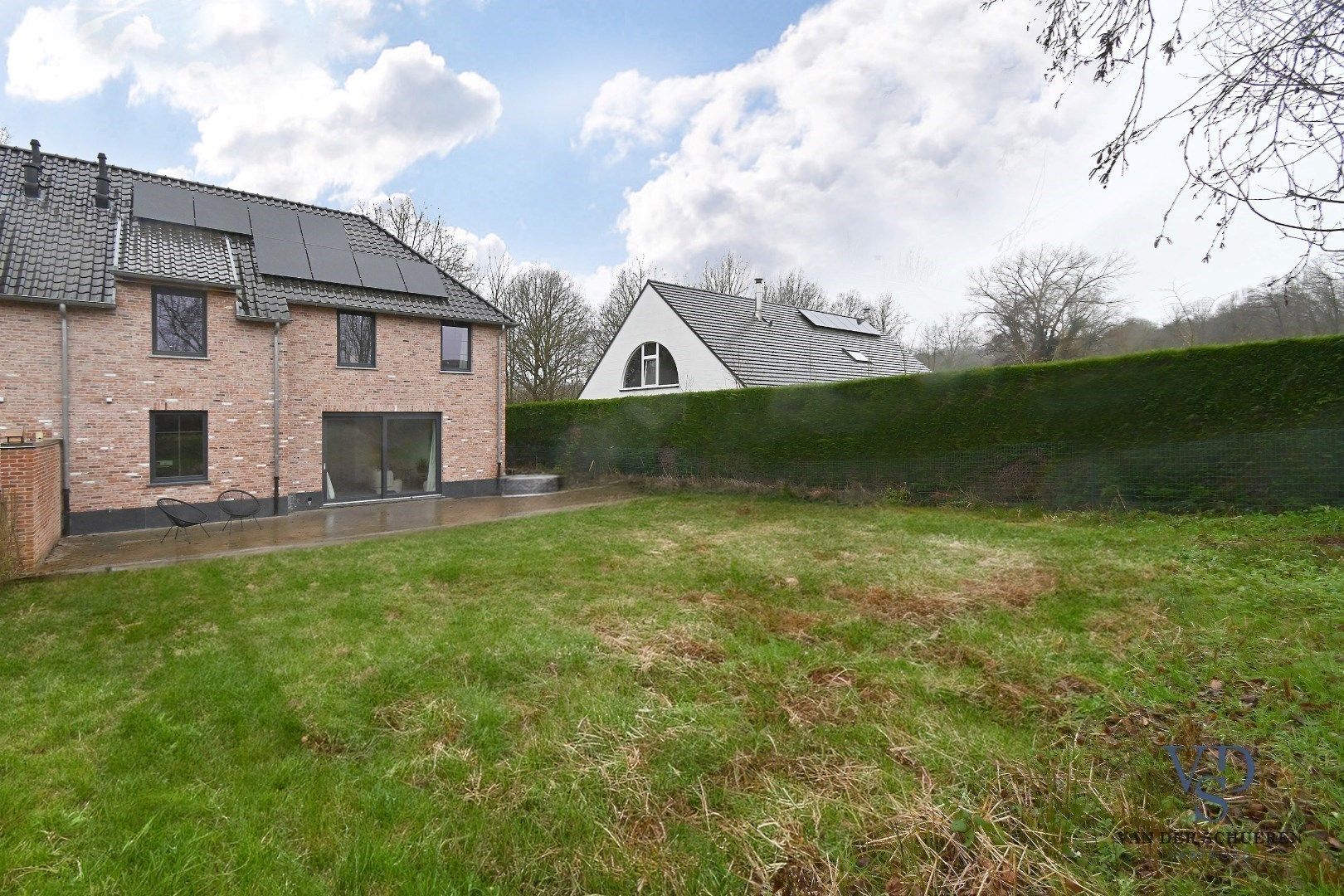 Uitzonderlijke BEN-woning nabij Tiegembos. foto 2