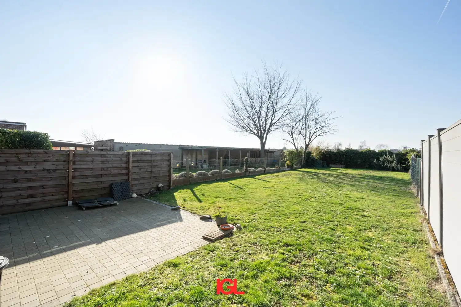 Moderne 3-gevelwoning te koop foto 14
