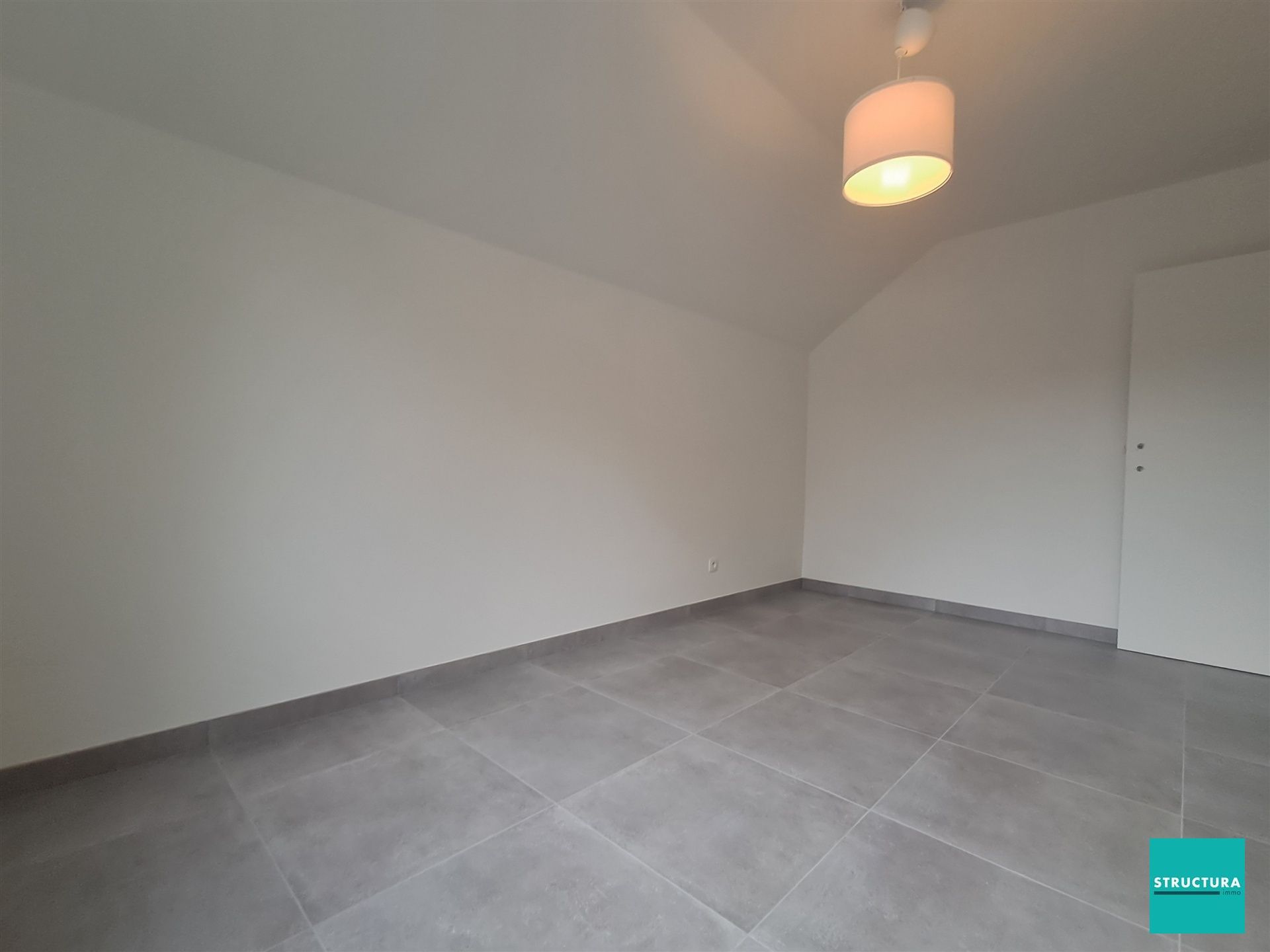 Villa met 4 kamers en mooie, privatieve tuin foto 27