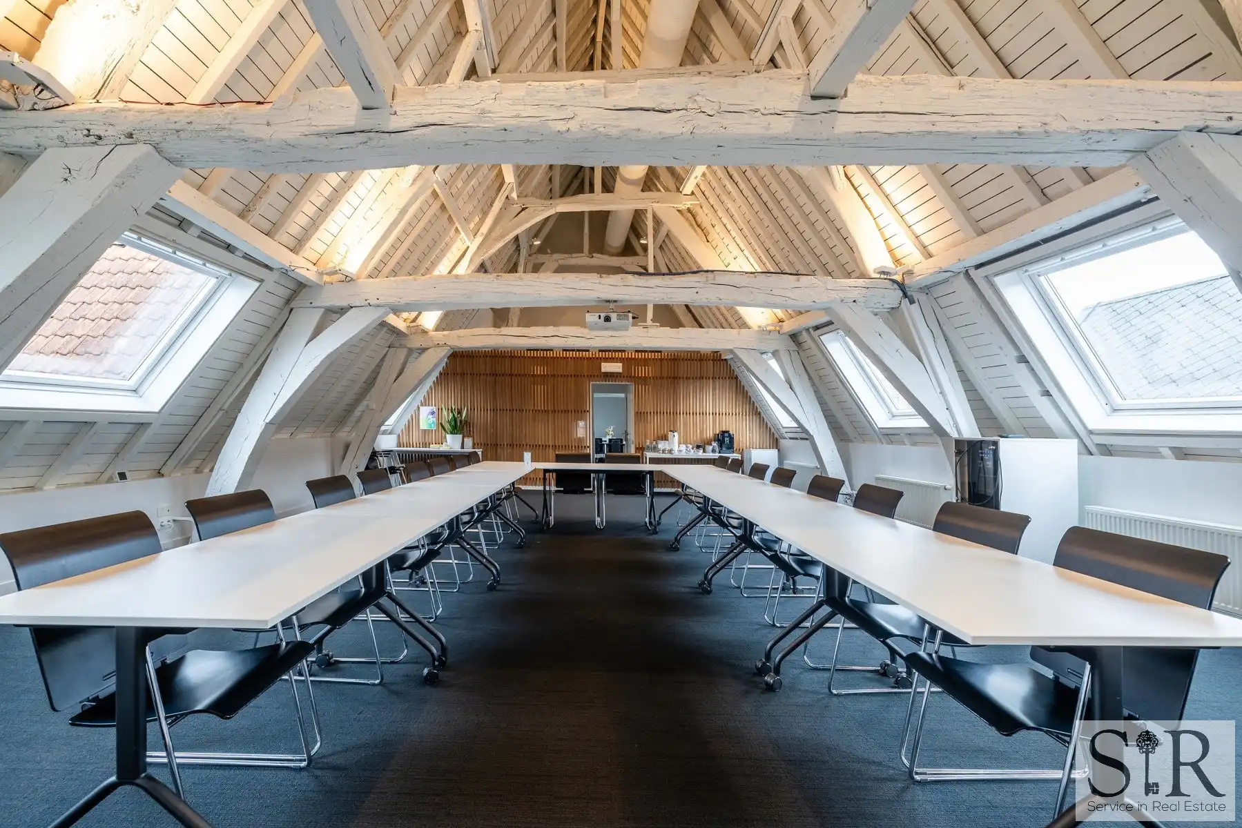 Kantoor te huur foto 8